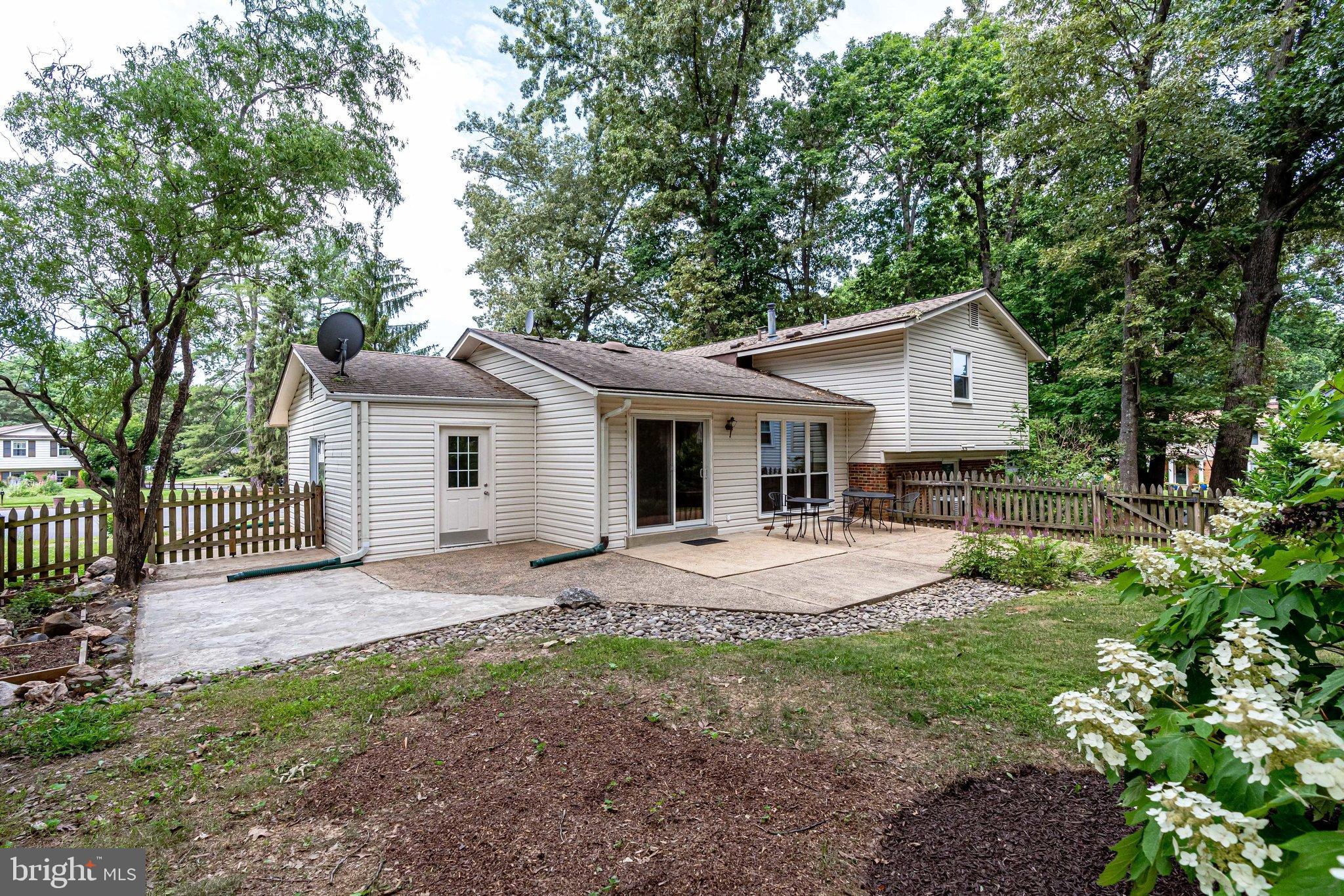 TYSONS GREEN - Residential Lease