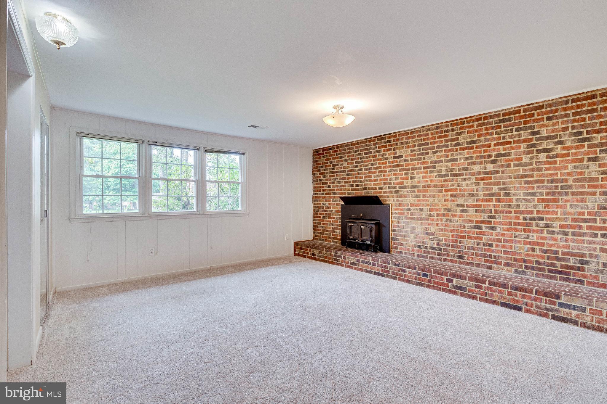 TYSONS GREEN - Residential Lease