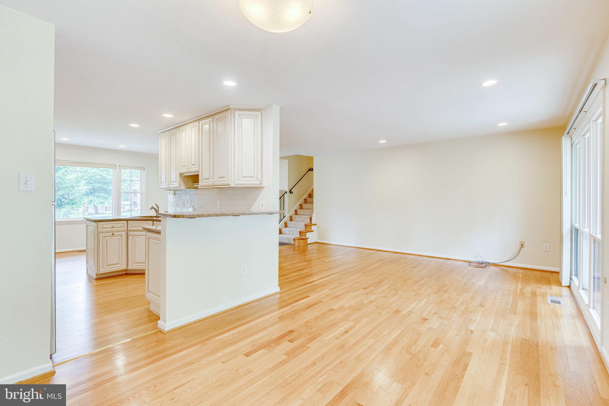 TYSONS GREEN - Residential Lease