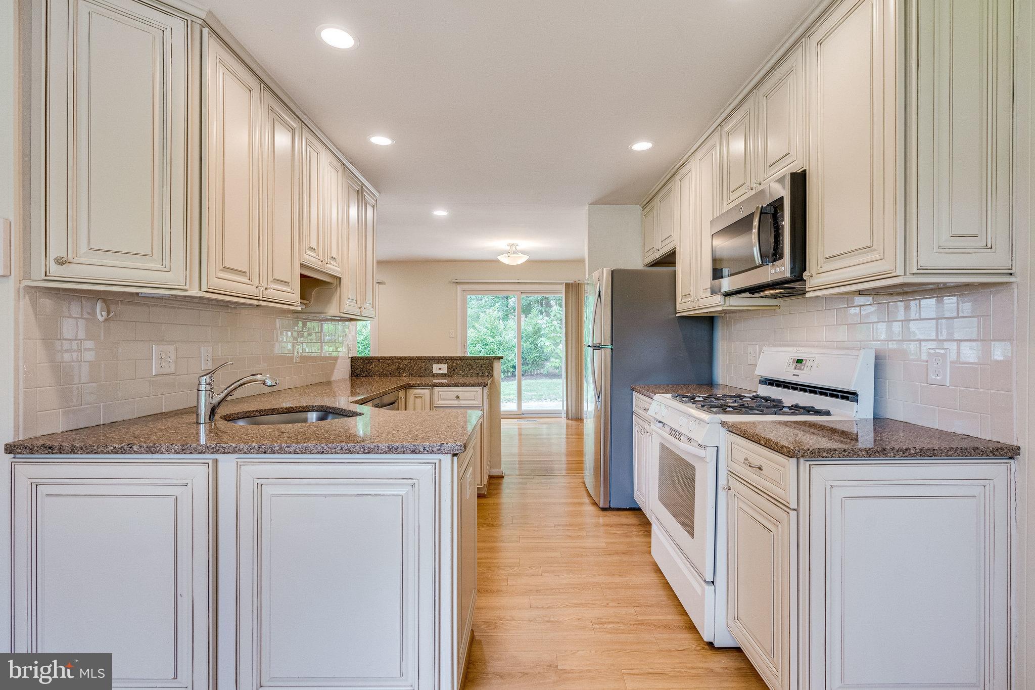 TYSONS GREEN - Residential Lease