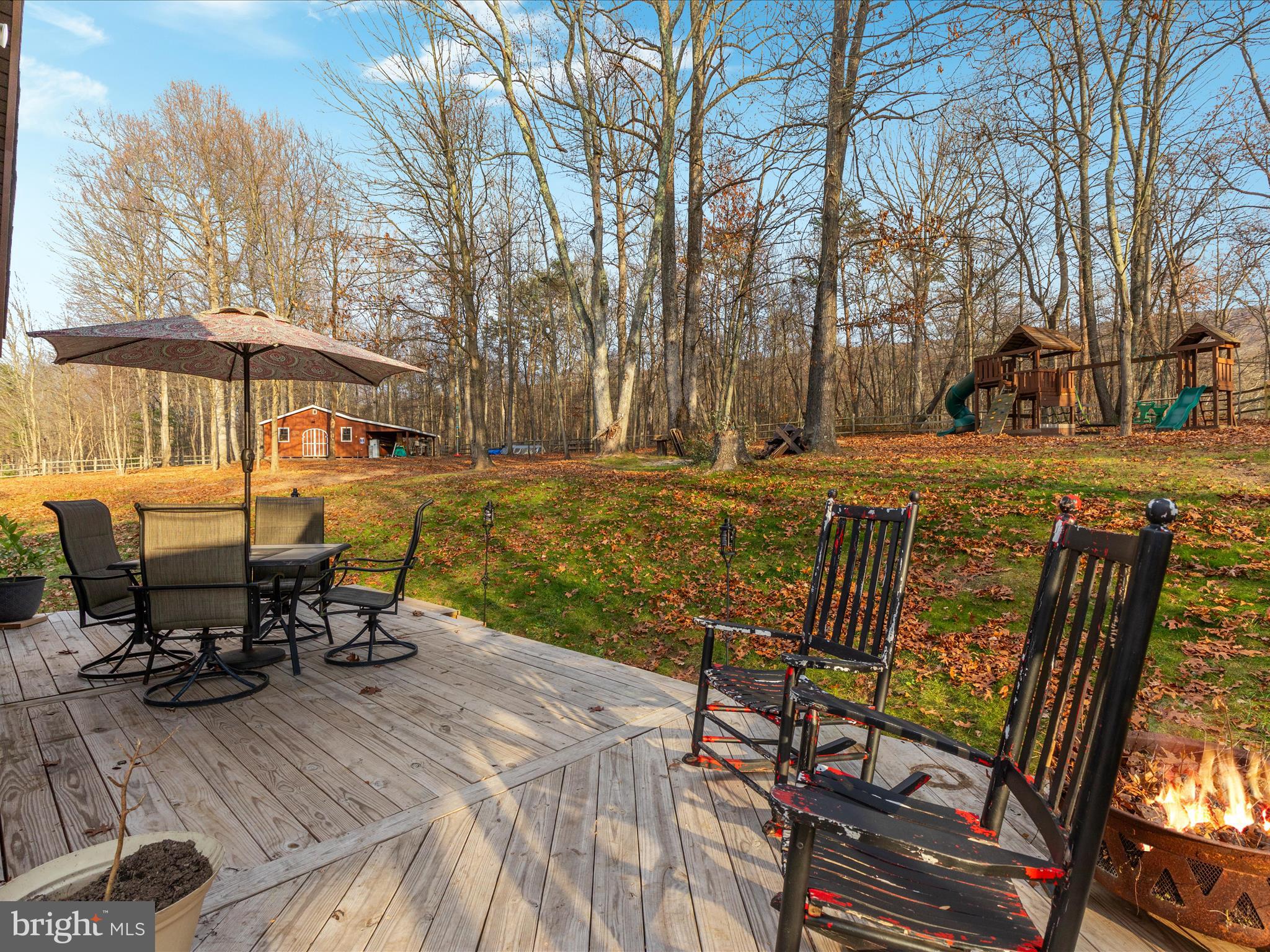 TALL PINES - Residential