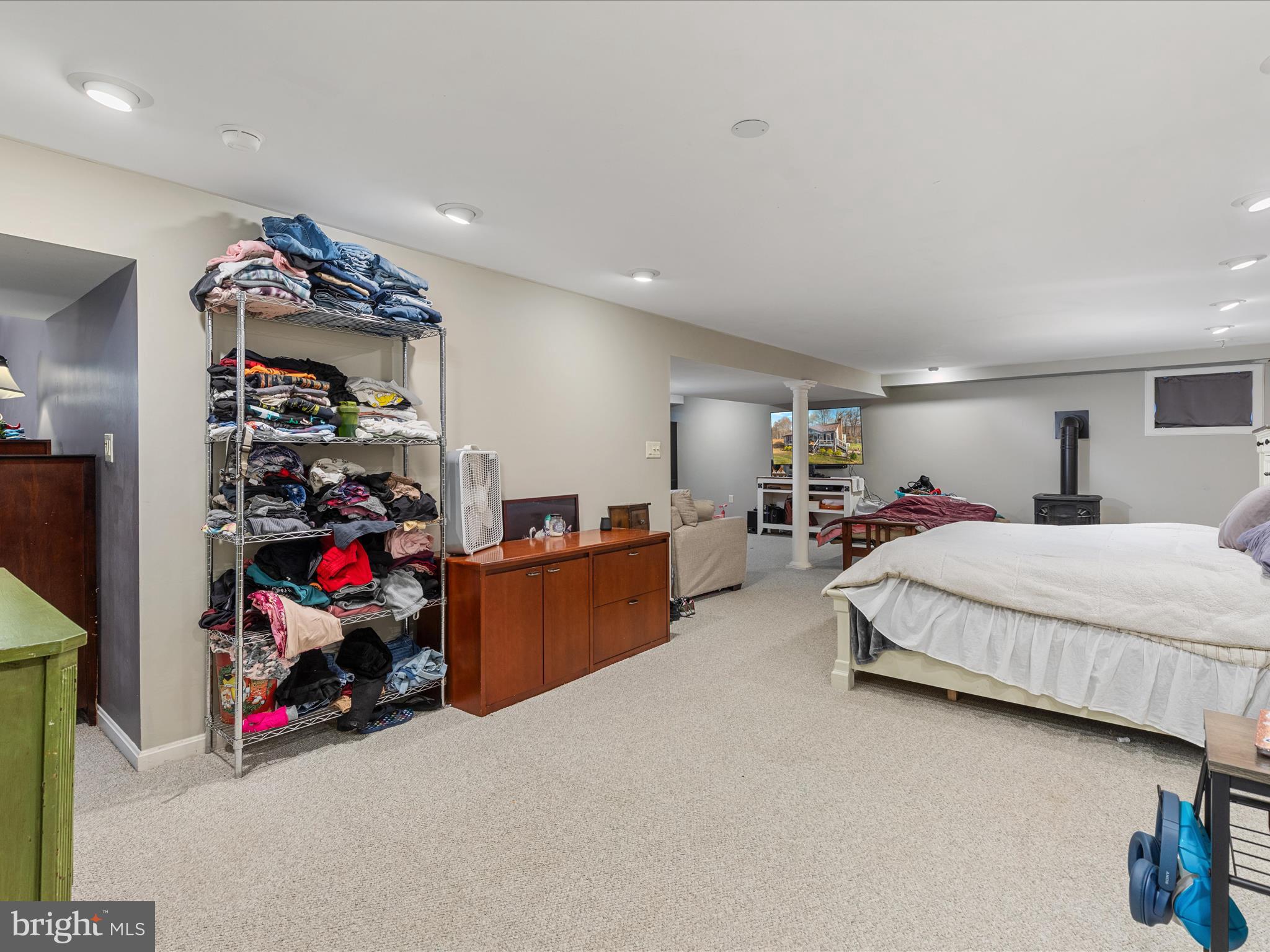 TALL PINES - Residential