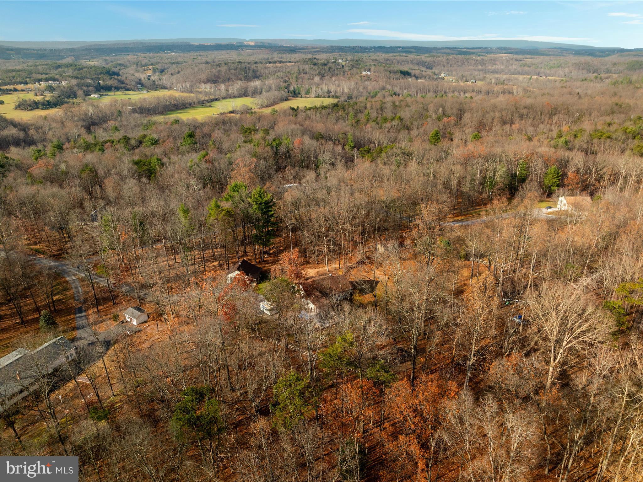 TALL PINES - Residential