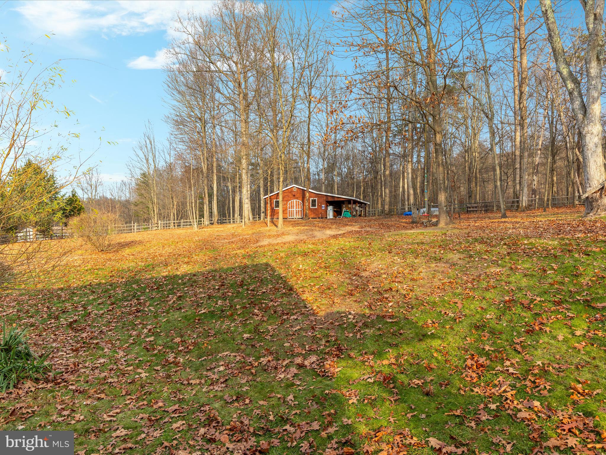 TALL PINES - Residential