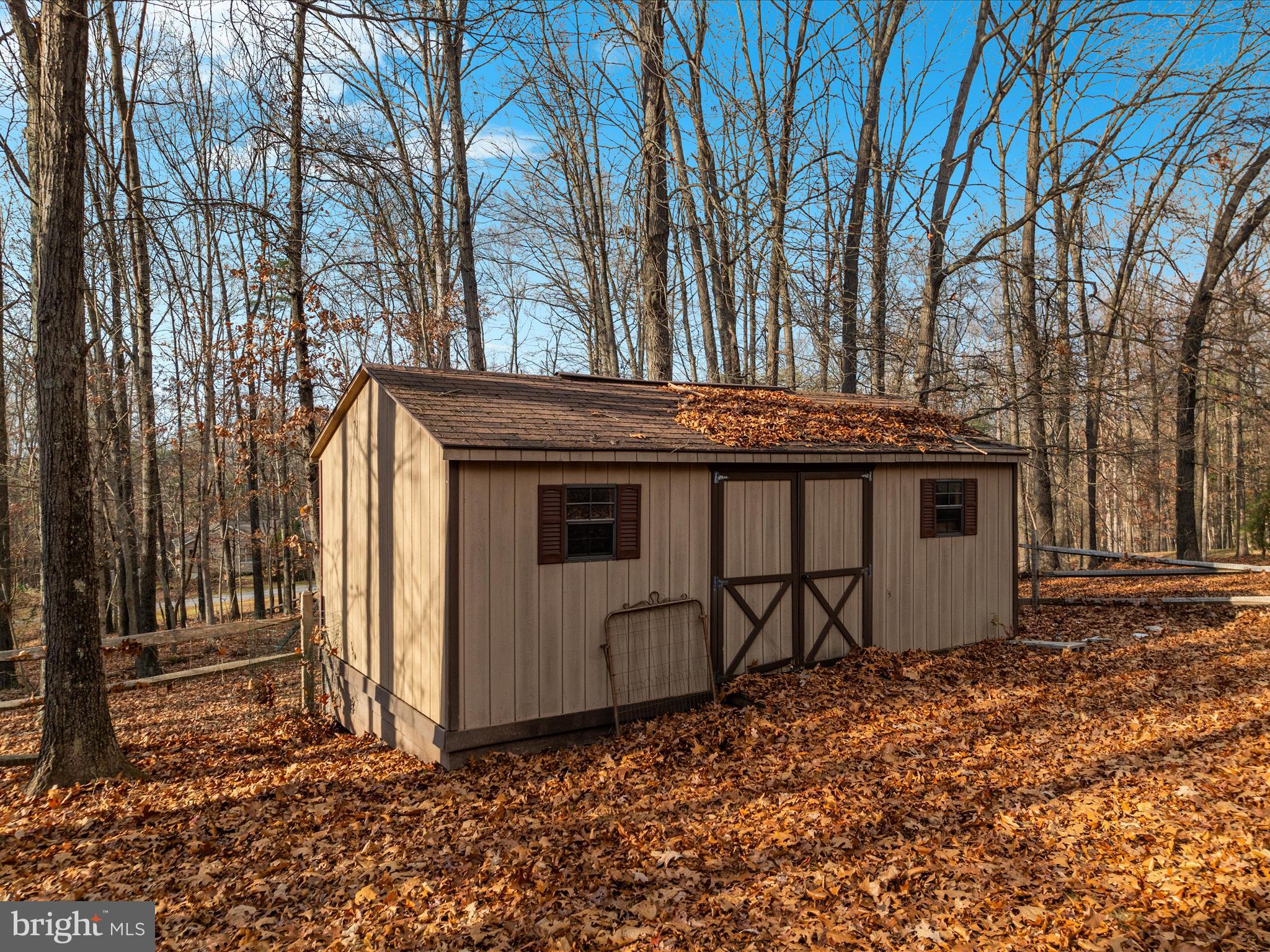 TALL PINES - Residential