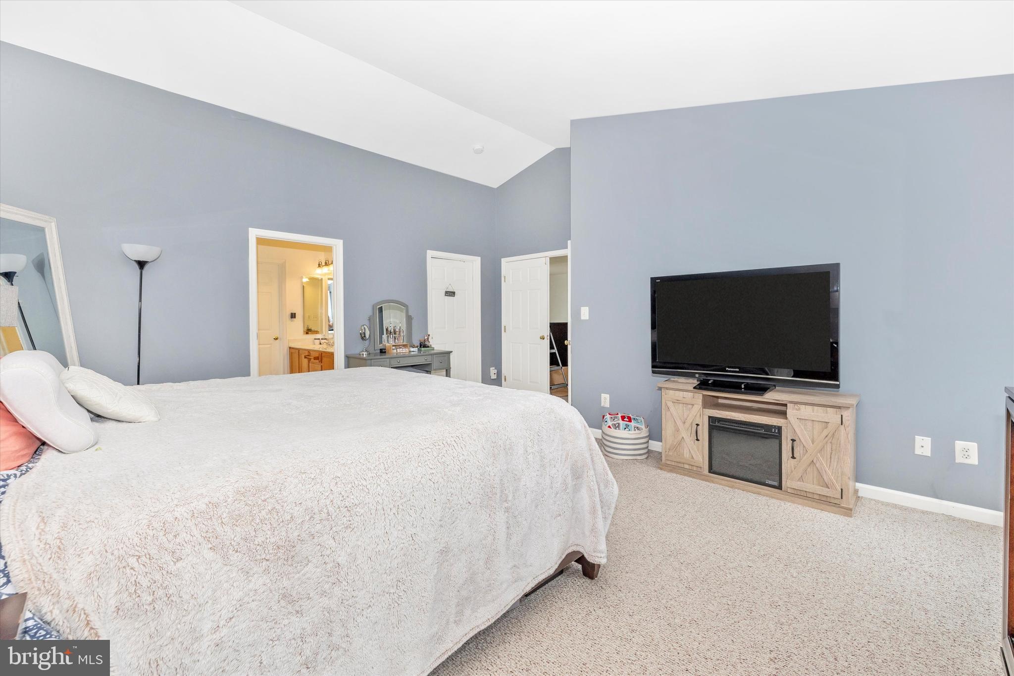 WILLOW BROOK - Residential