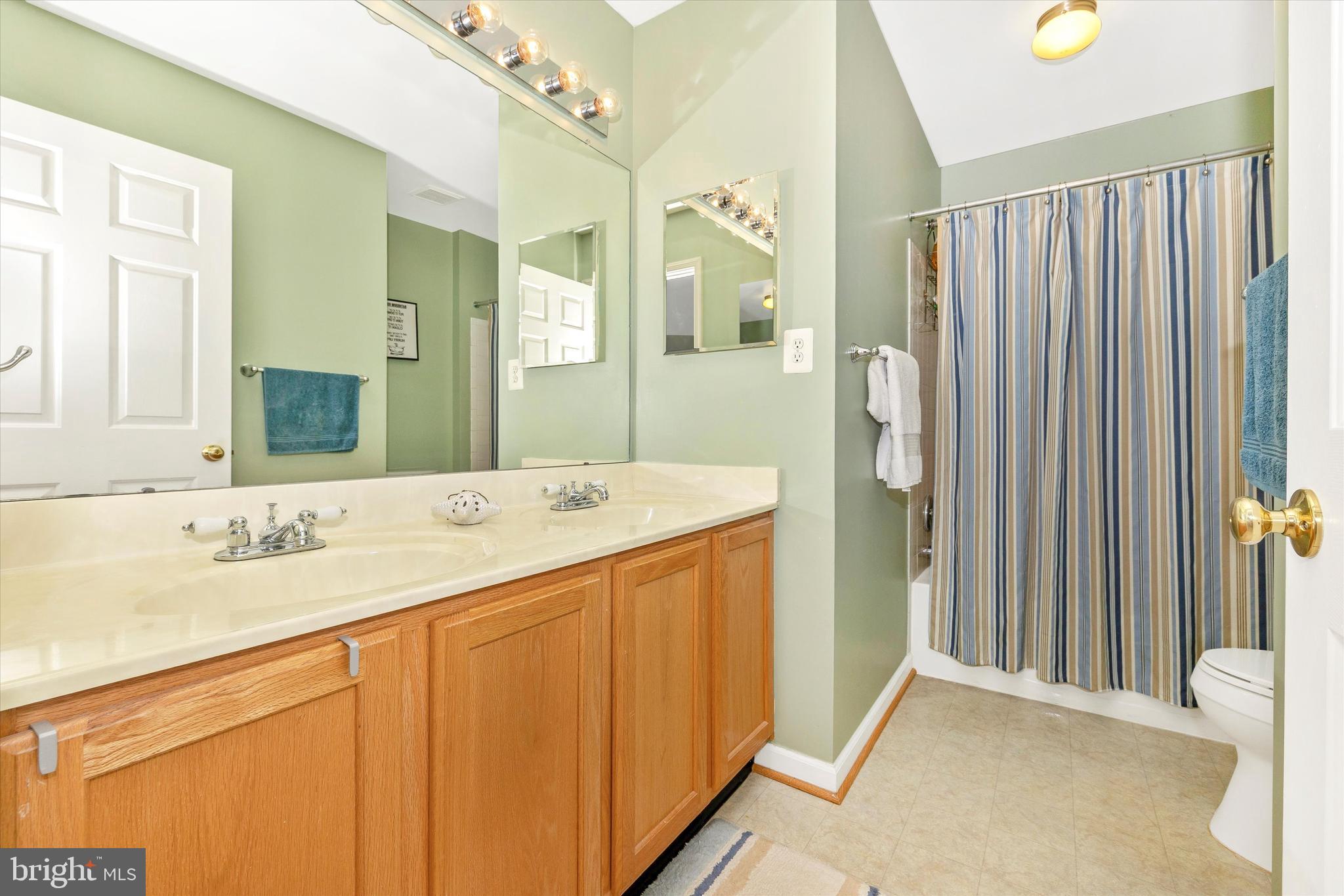 WILLOW BROOK - Residential