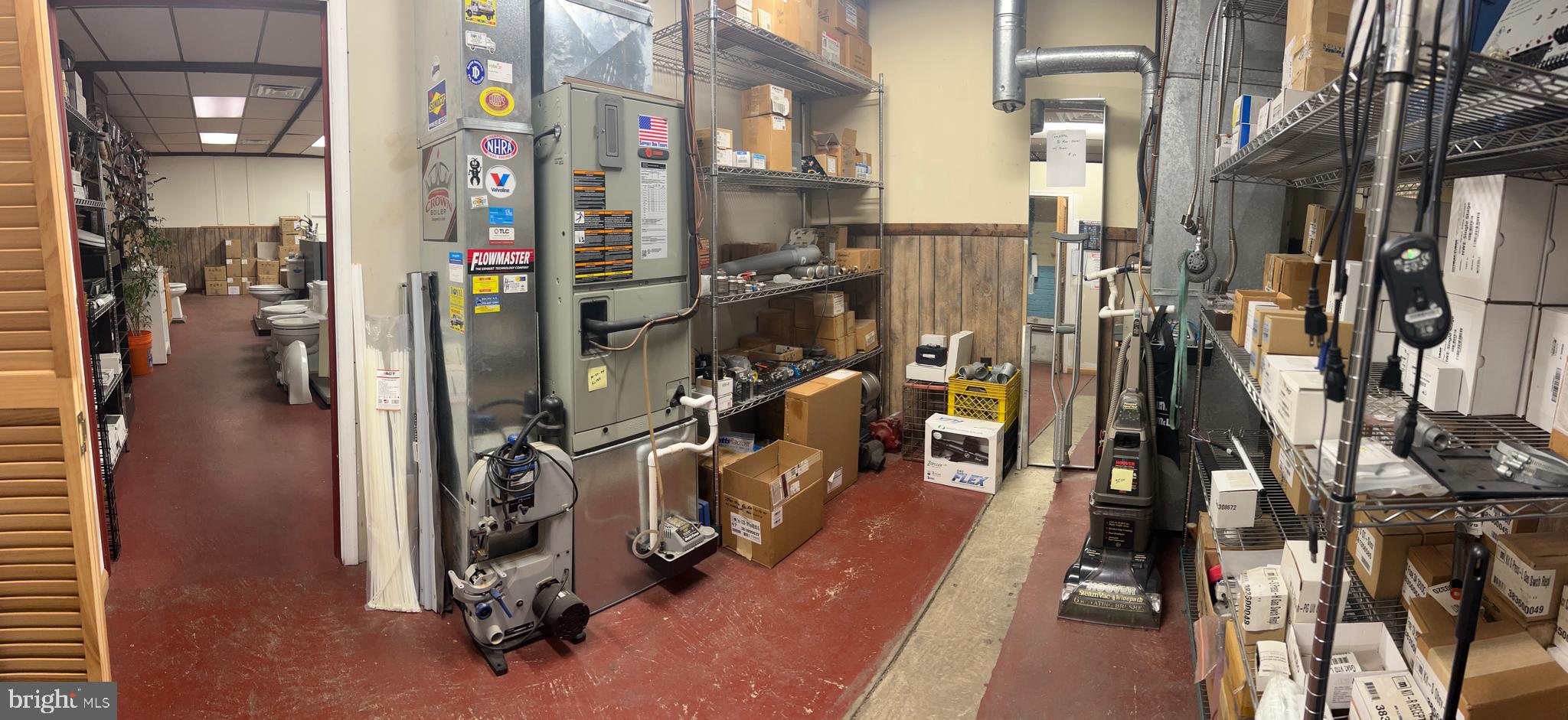 PASSYUNK SQUARE - Commercial Lease