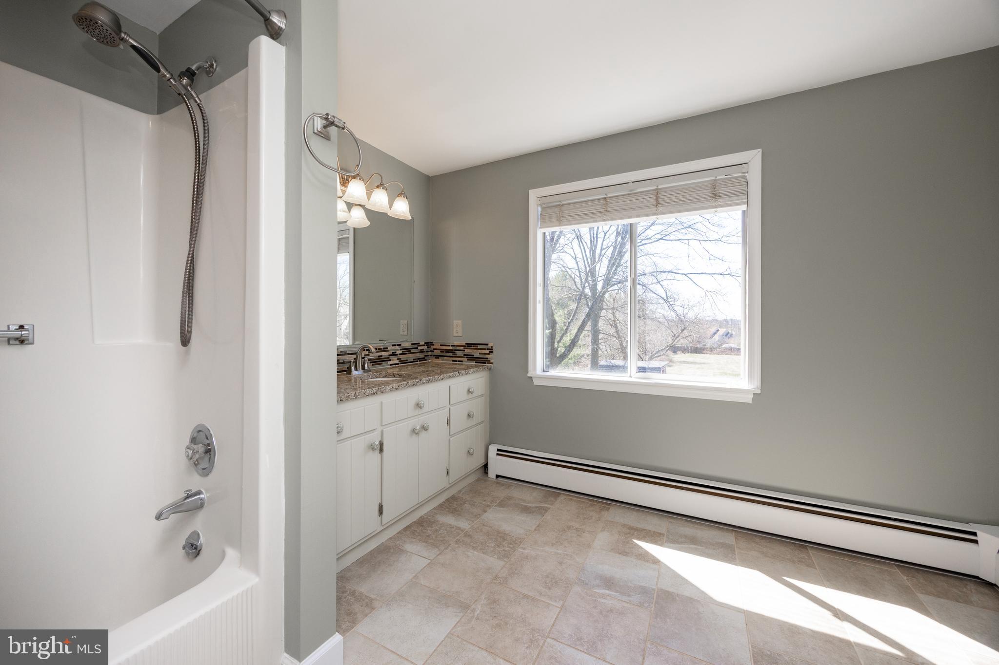 PENN OAK MANOR - Residential