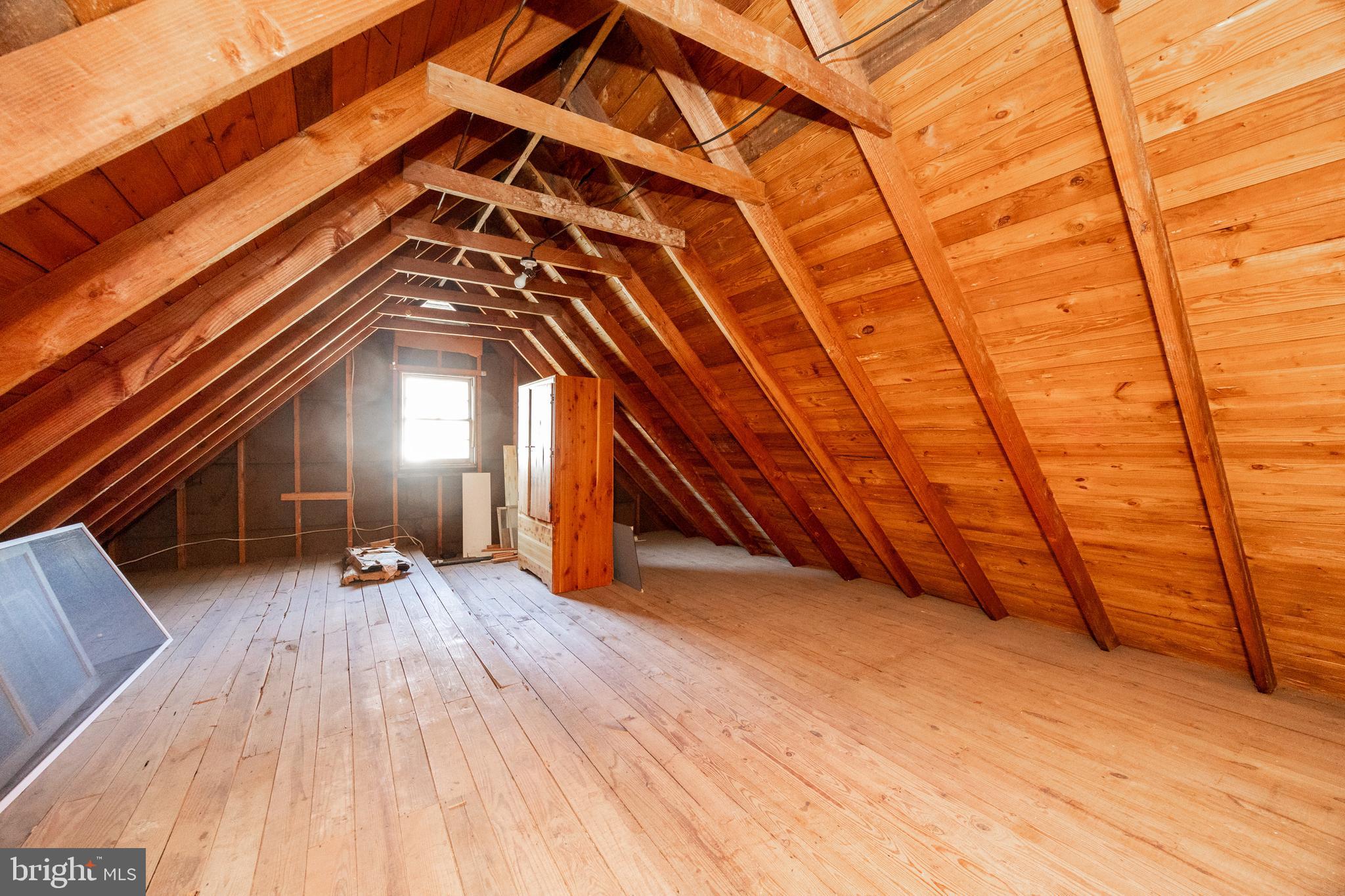 PENN OAK MANOR - Residential