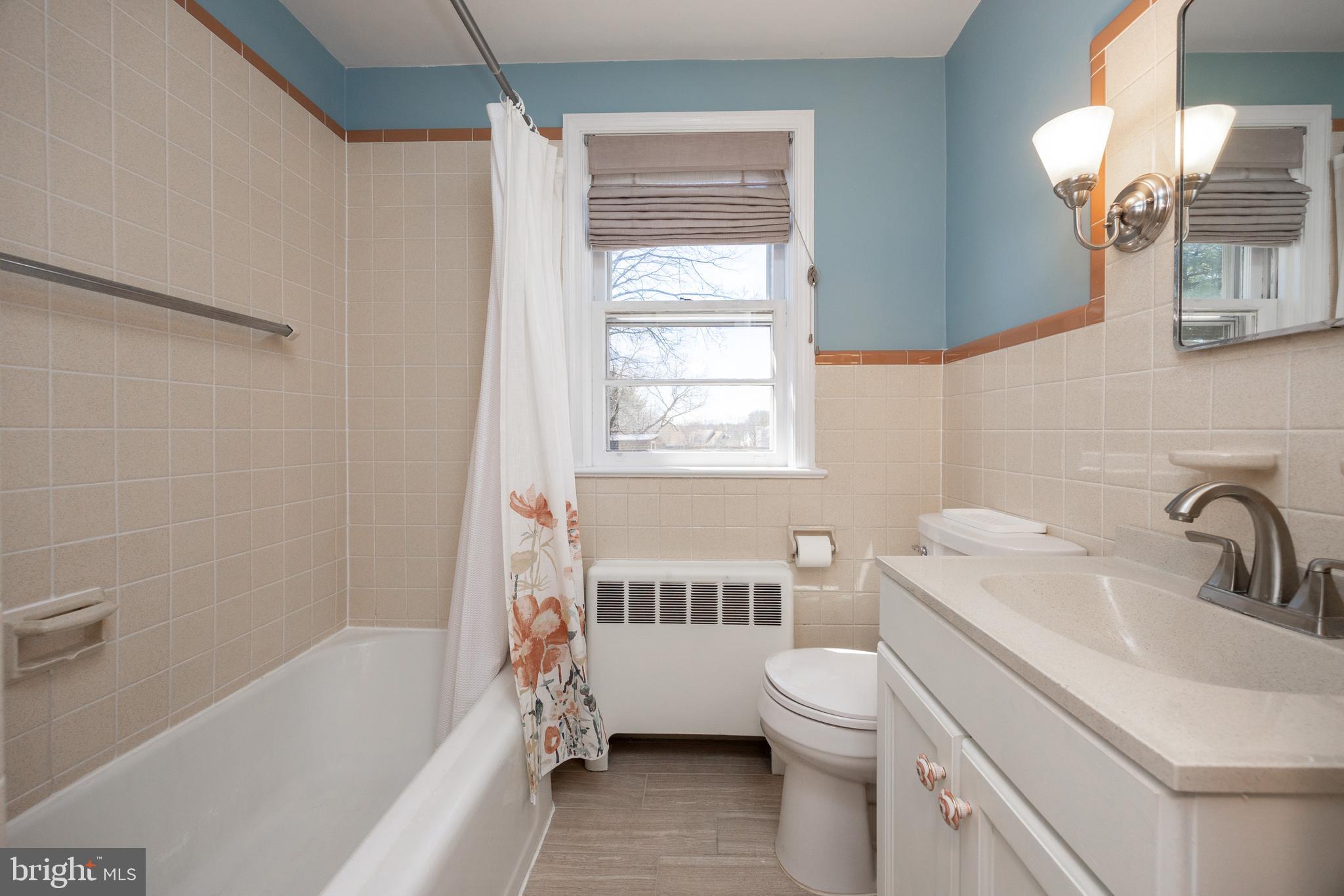 PENN OAK MANOR - Residential