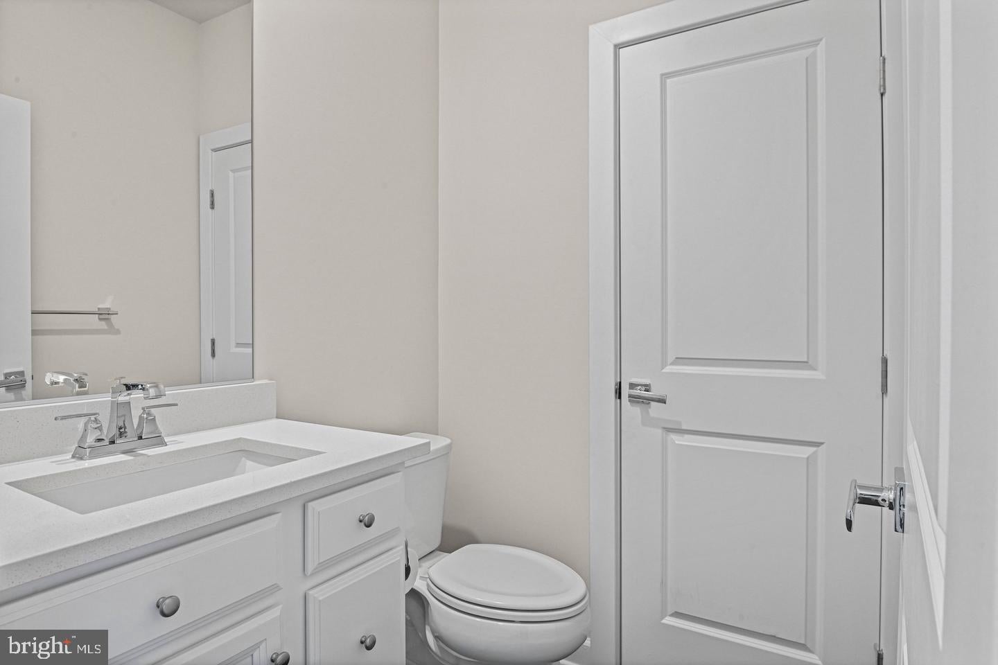 13007 HATTONTOWN SQUARE