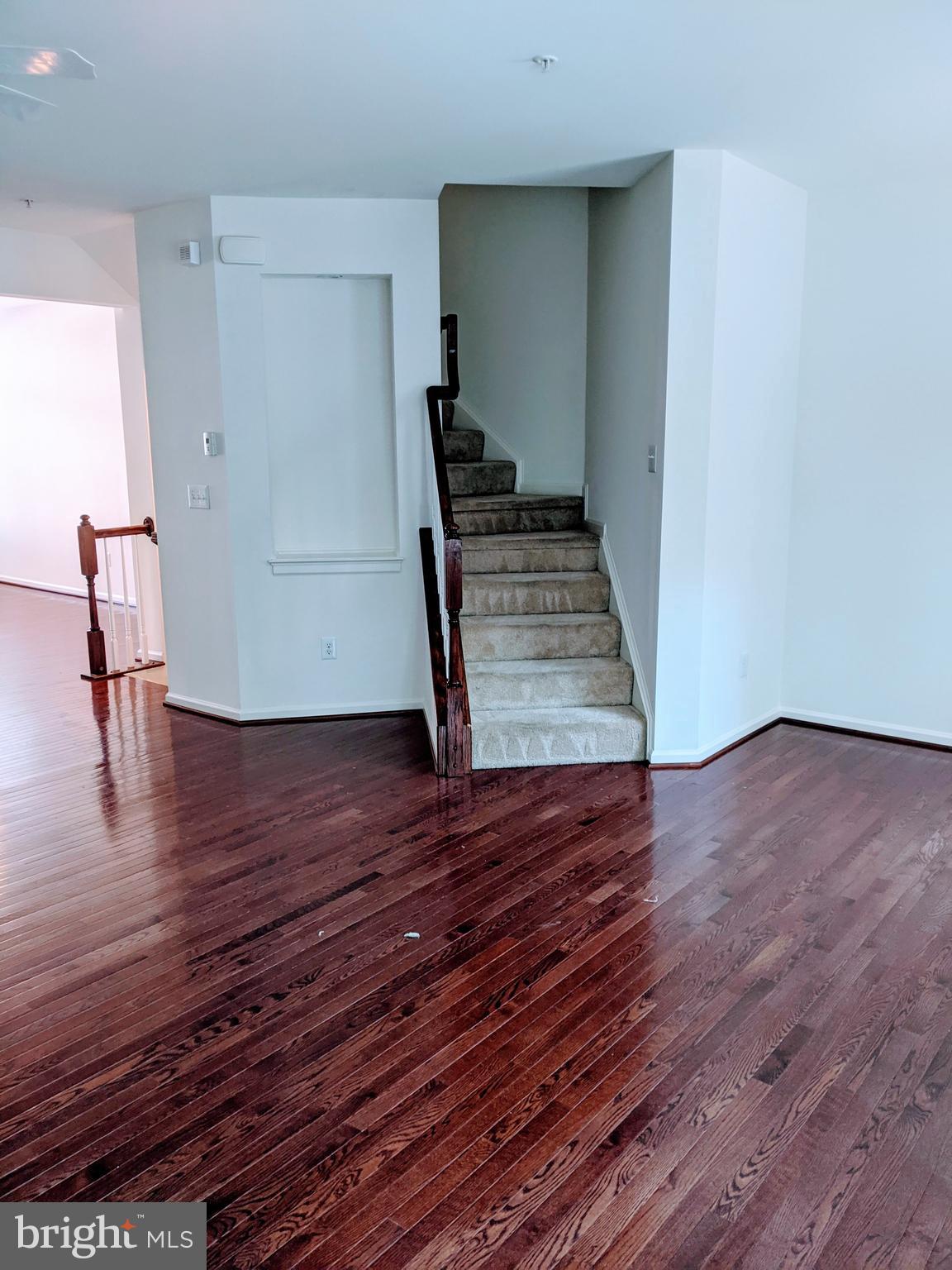 DORSEY CROSSING - Residential Lease