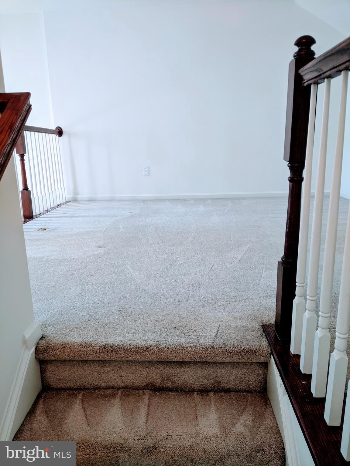 DORSEY CROSSING - Residential Lease