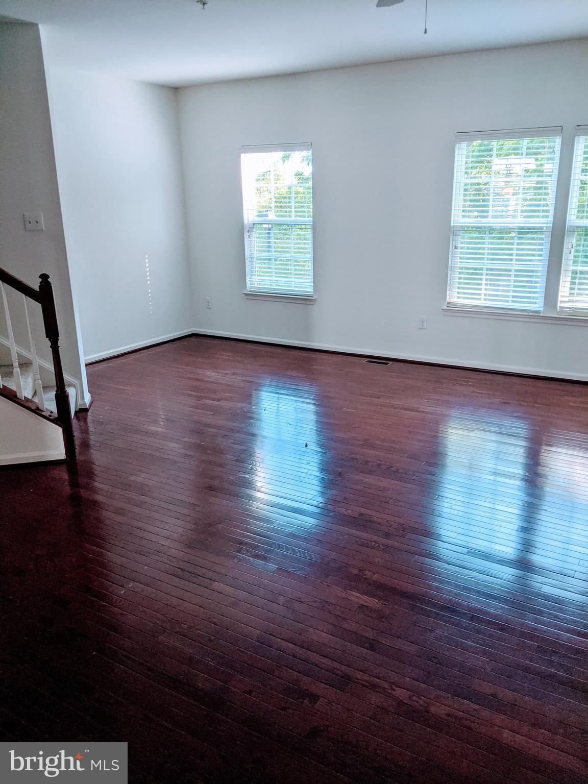 DORSEY CROSSING - Residential Lease