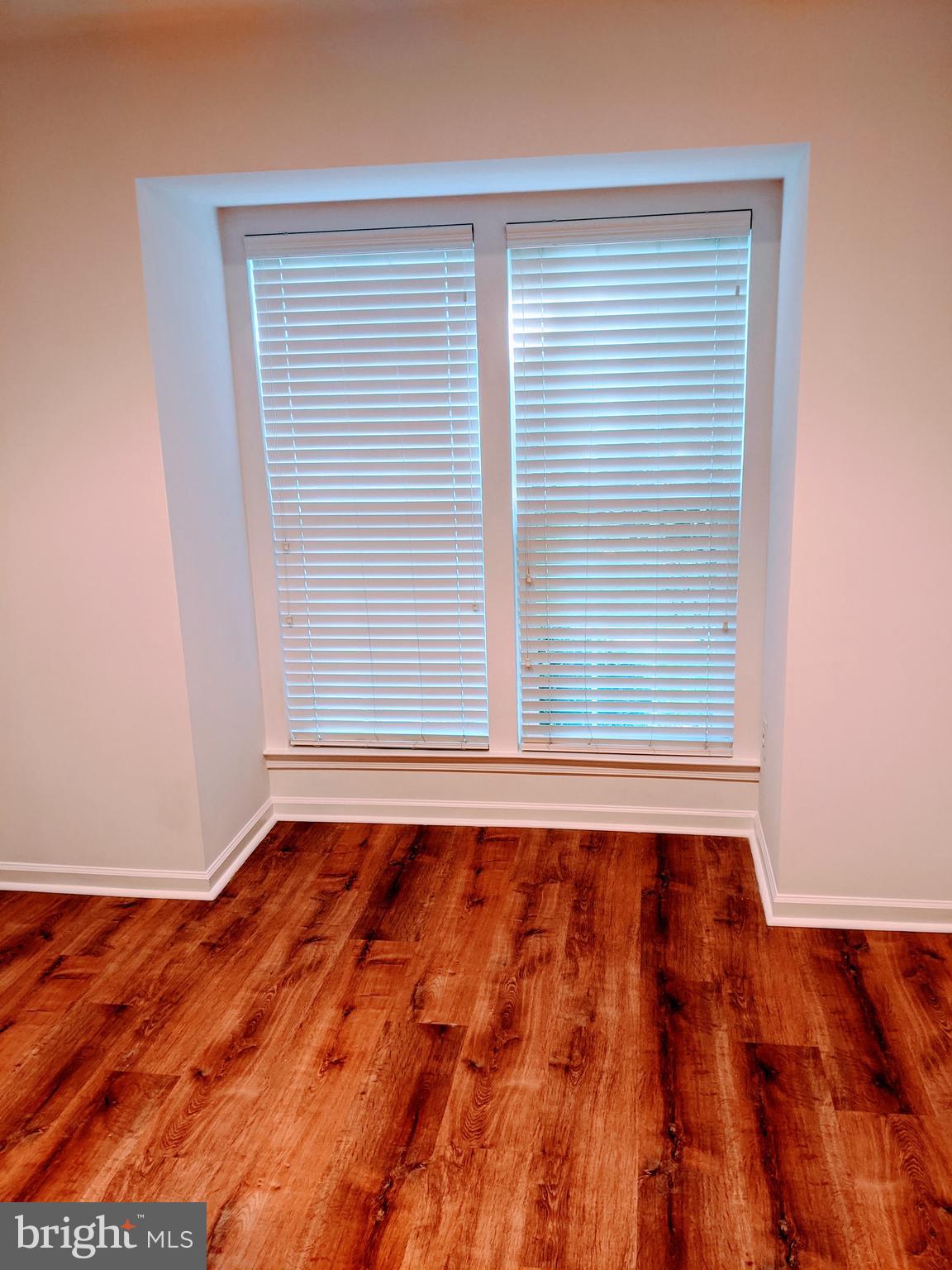 DORSEY CROSSING - Residential Lease