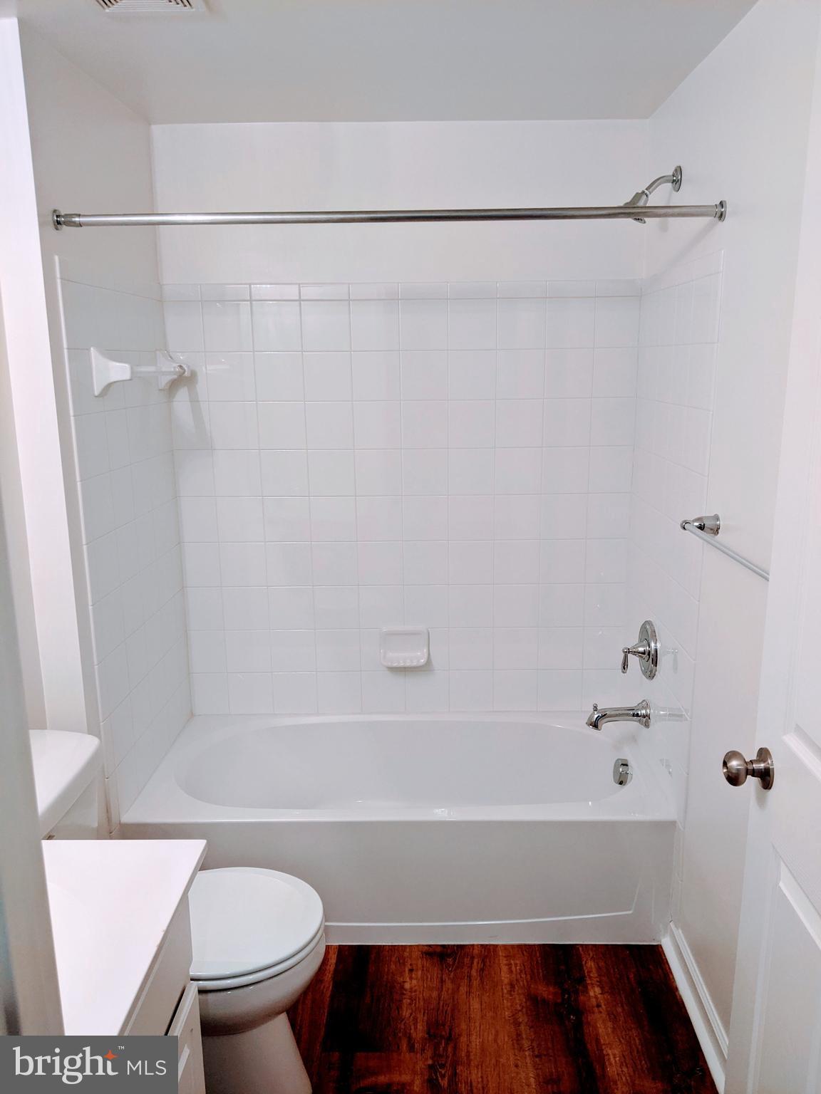 DORSEY CROSSING - Residential Lease