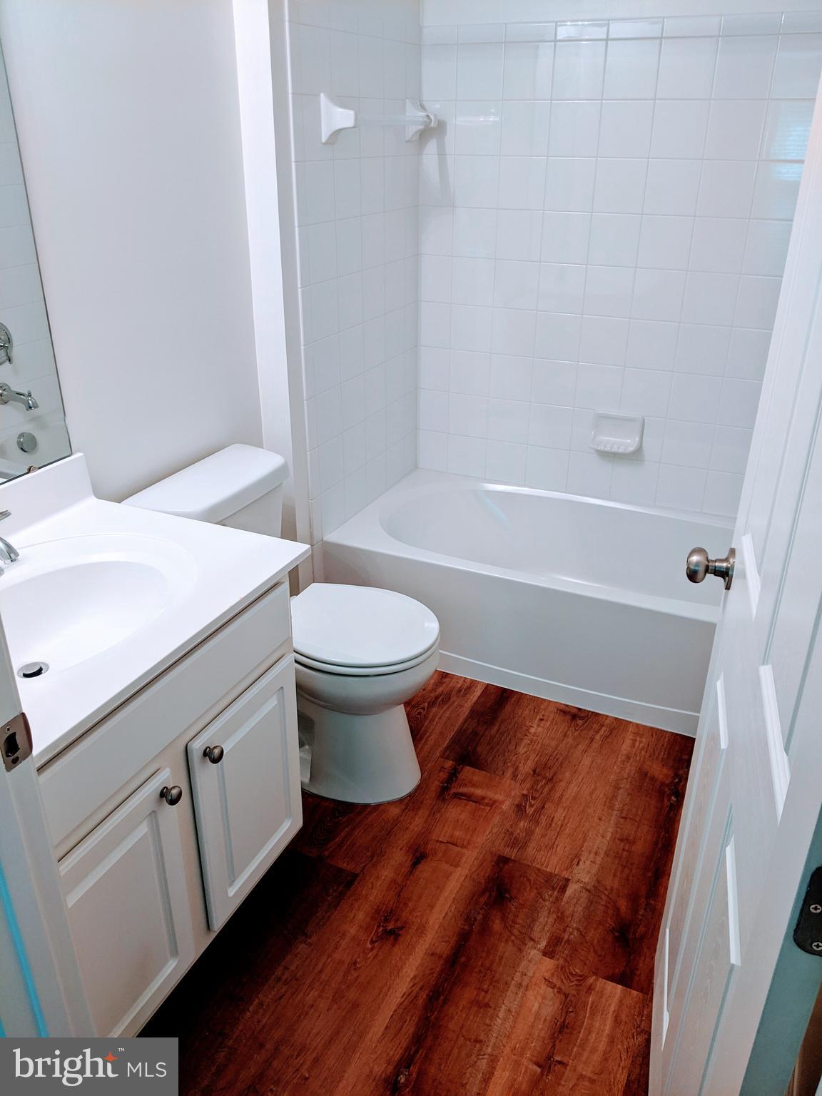 DORSEY CROSSING - Residential Lease