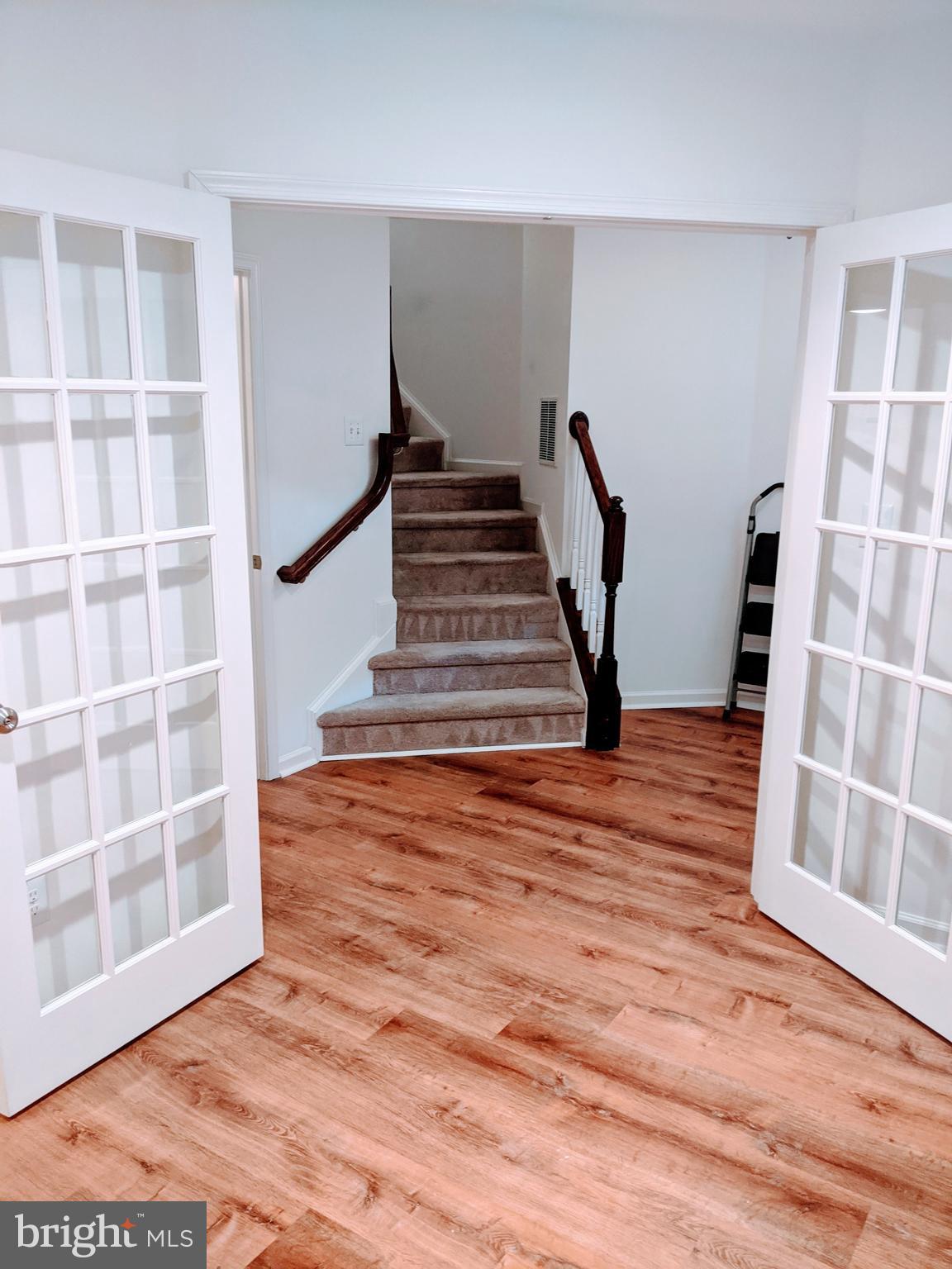 DORSEY CROSSING - Residential Lease