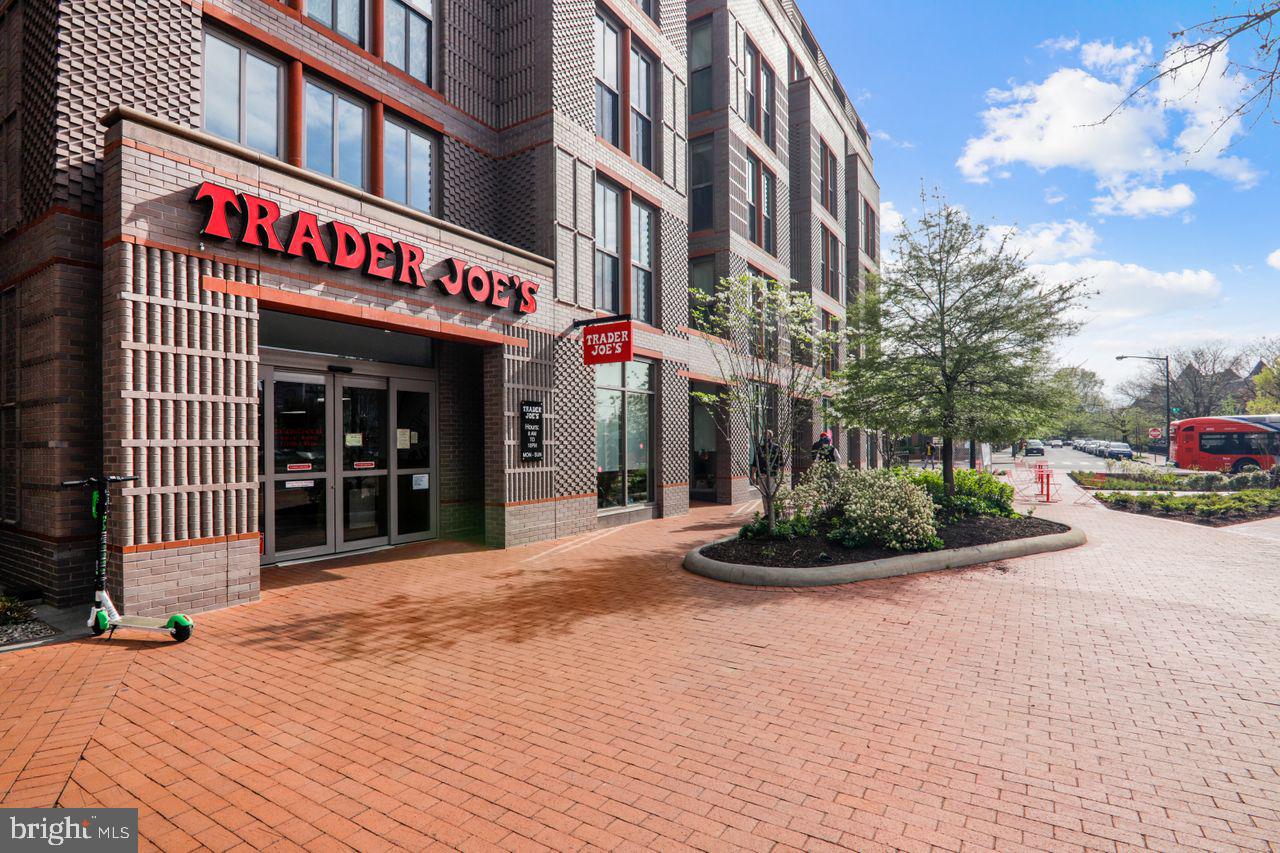 CAPITOL HILL - Residential