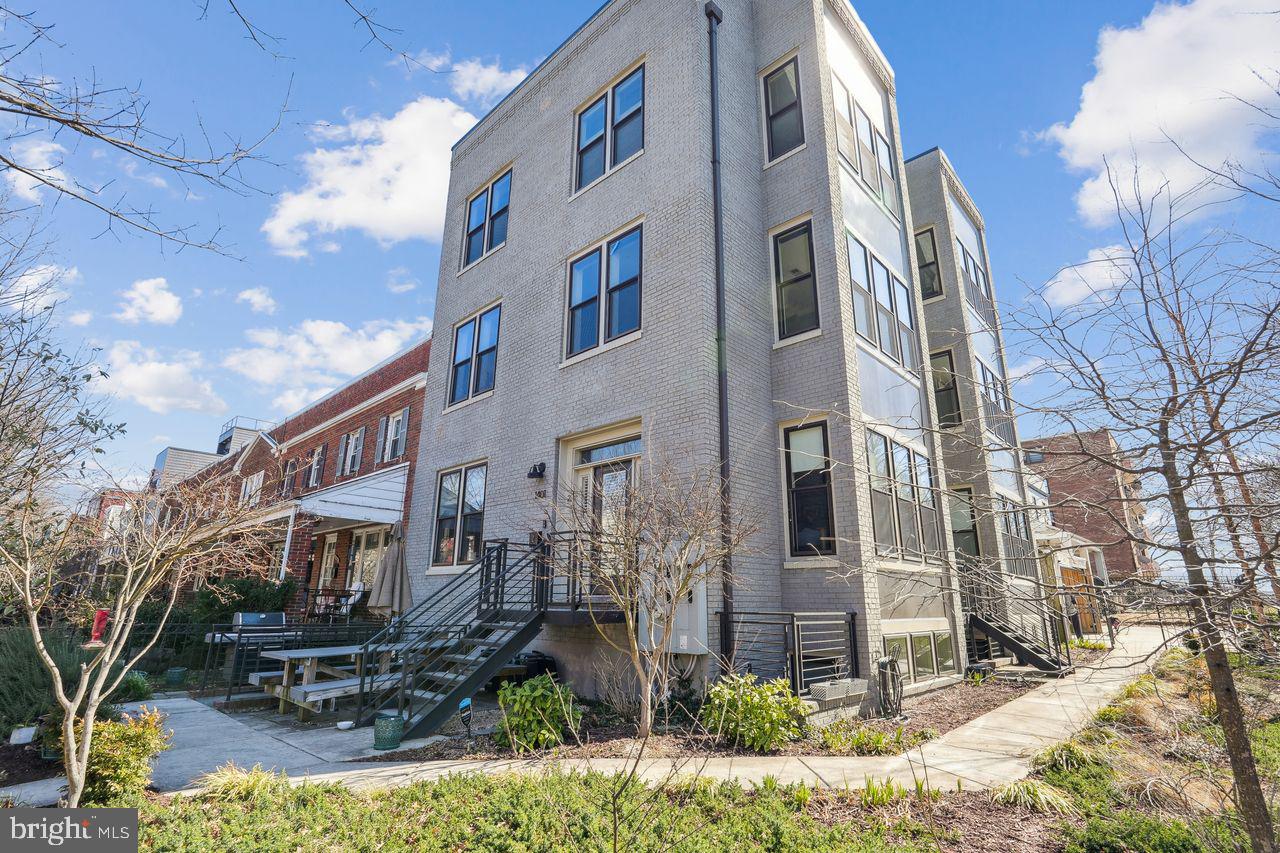 1401 K STREET SE 1