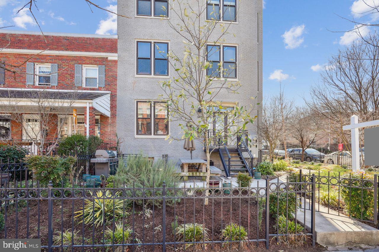 1401 K STREET SE 1