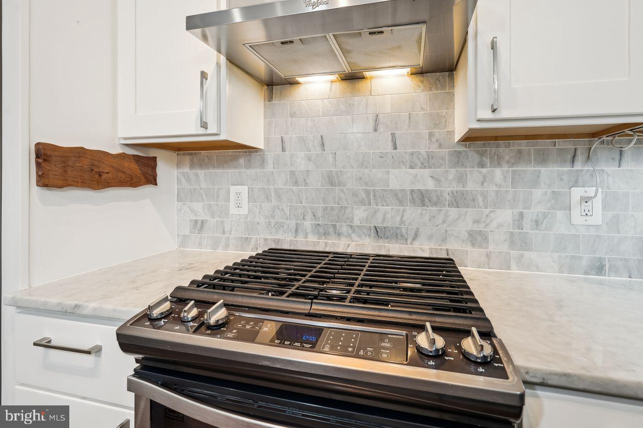 CAPITOL HILL - Residential