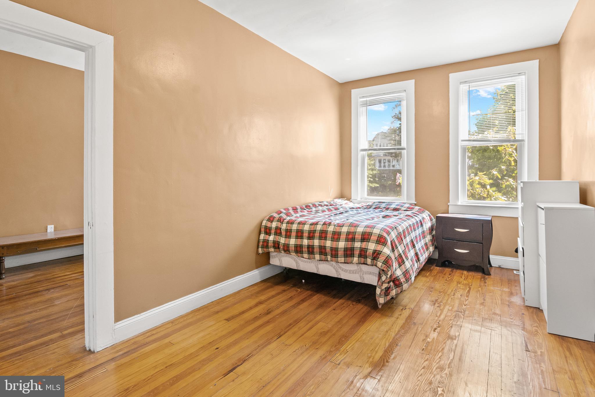 WAVERLY - Residential