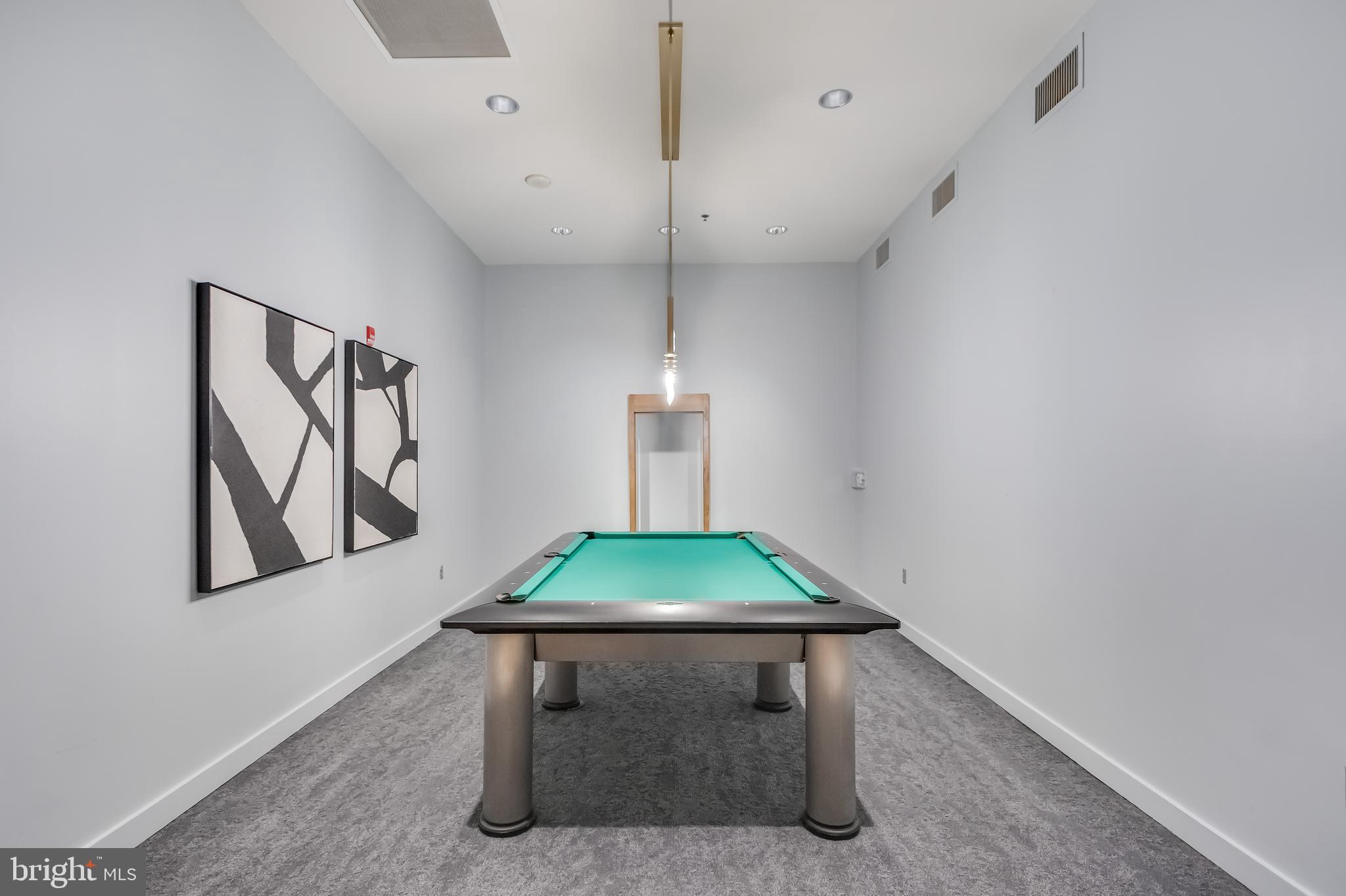 MIDTOWN BETHESDA NORTH - Residential