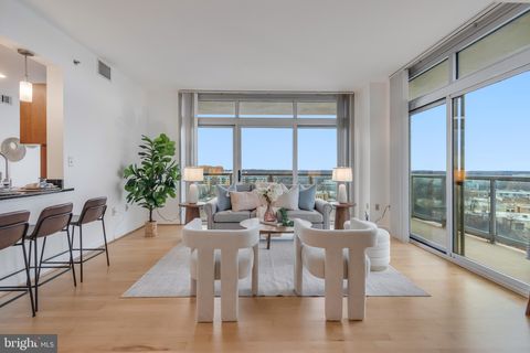 Photo of 5750 Bou Avenue #1014, ROCKVILLE, MD 20852 (MLS # MDMC2210858)