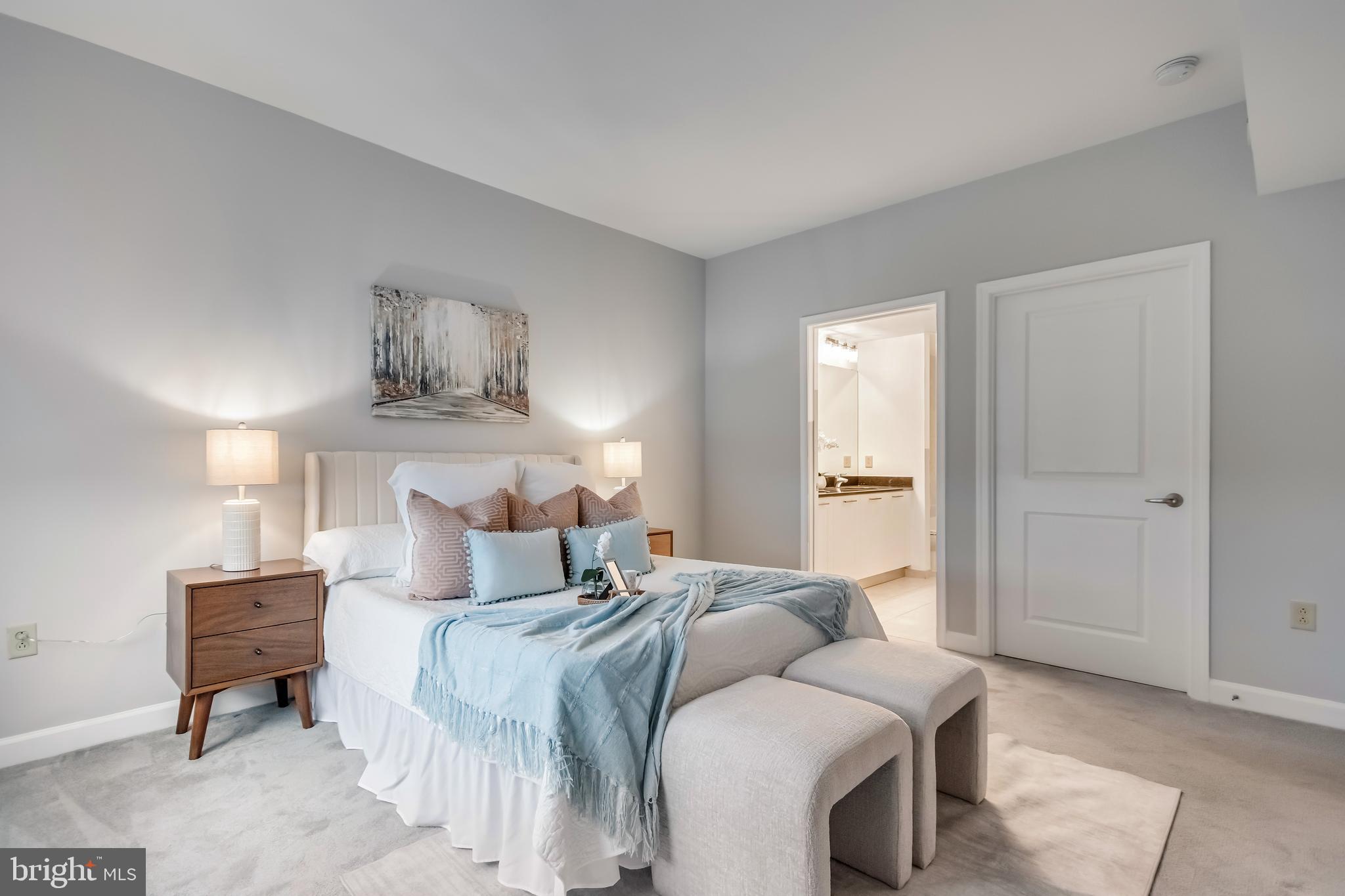 MIDTOWN BETHESDA NORTH - Residential