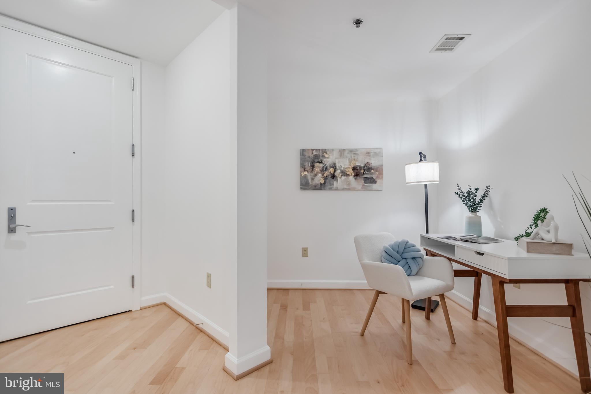 MIDTOWN BETHESDA NORTH - Residential