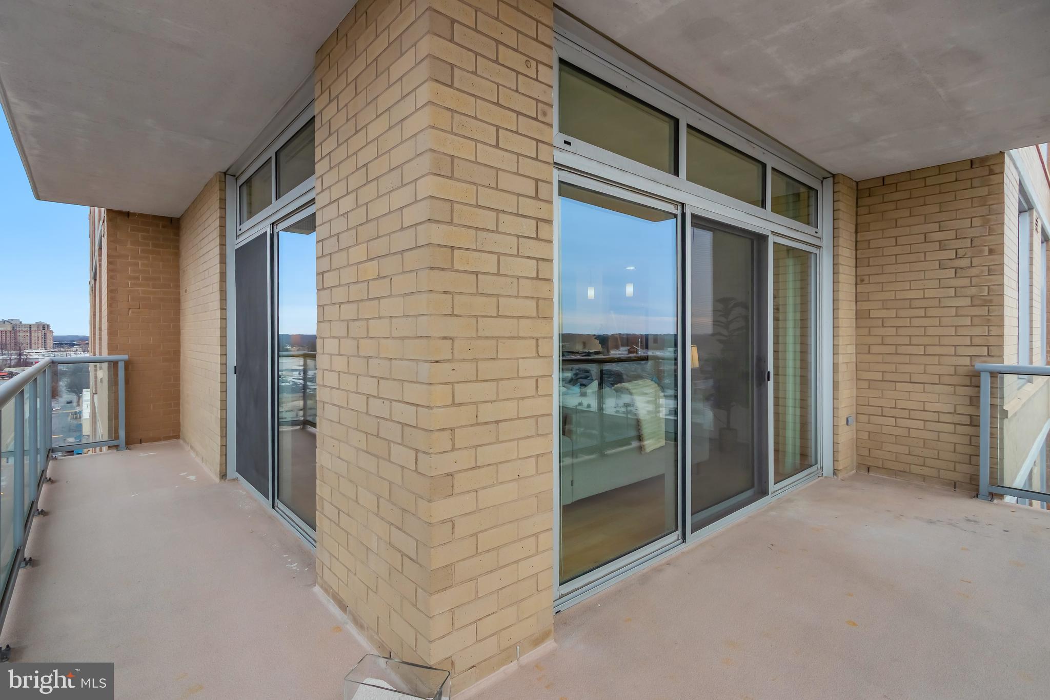 MIDTOWN BETHESDA NORTH - Residential