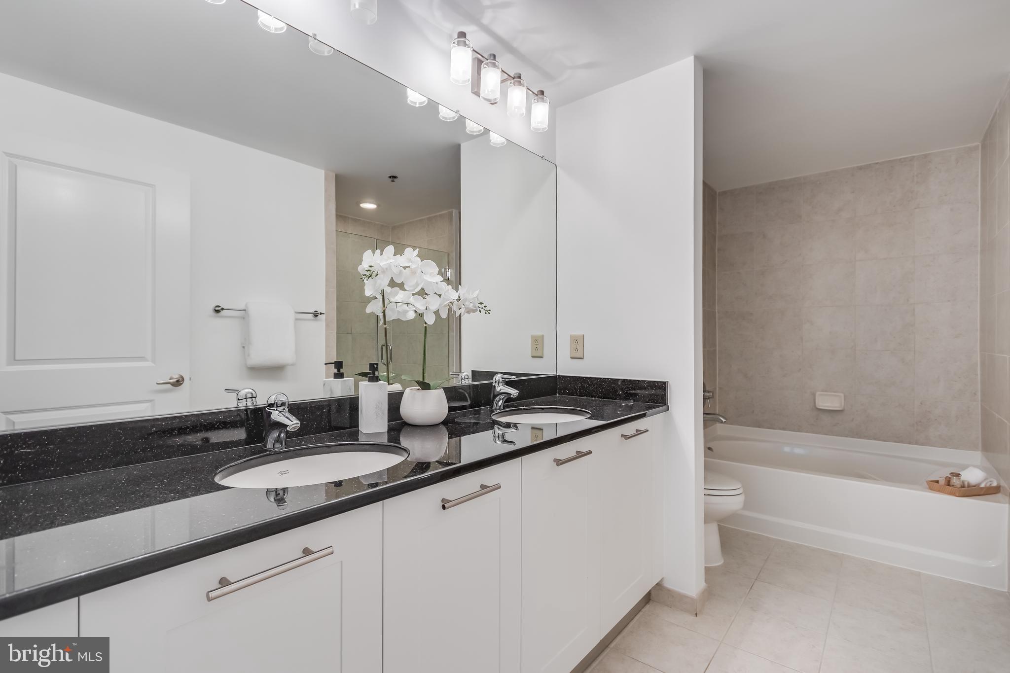 MIDTOWN BETHESDA NORTH - Residential