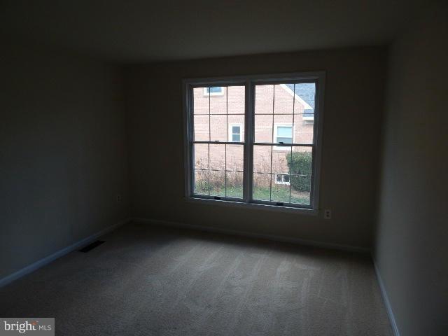 WASHINGTON GROVE - Residential