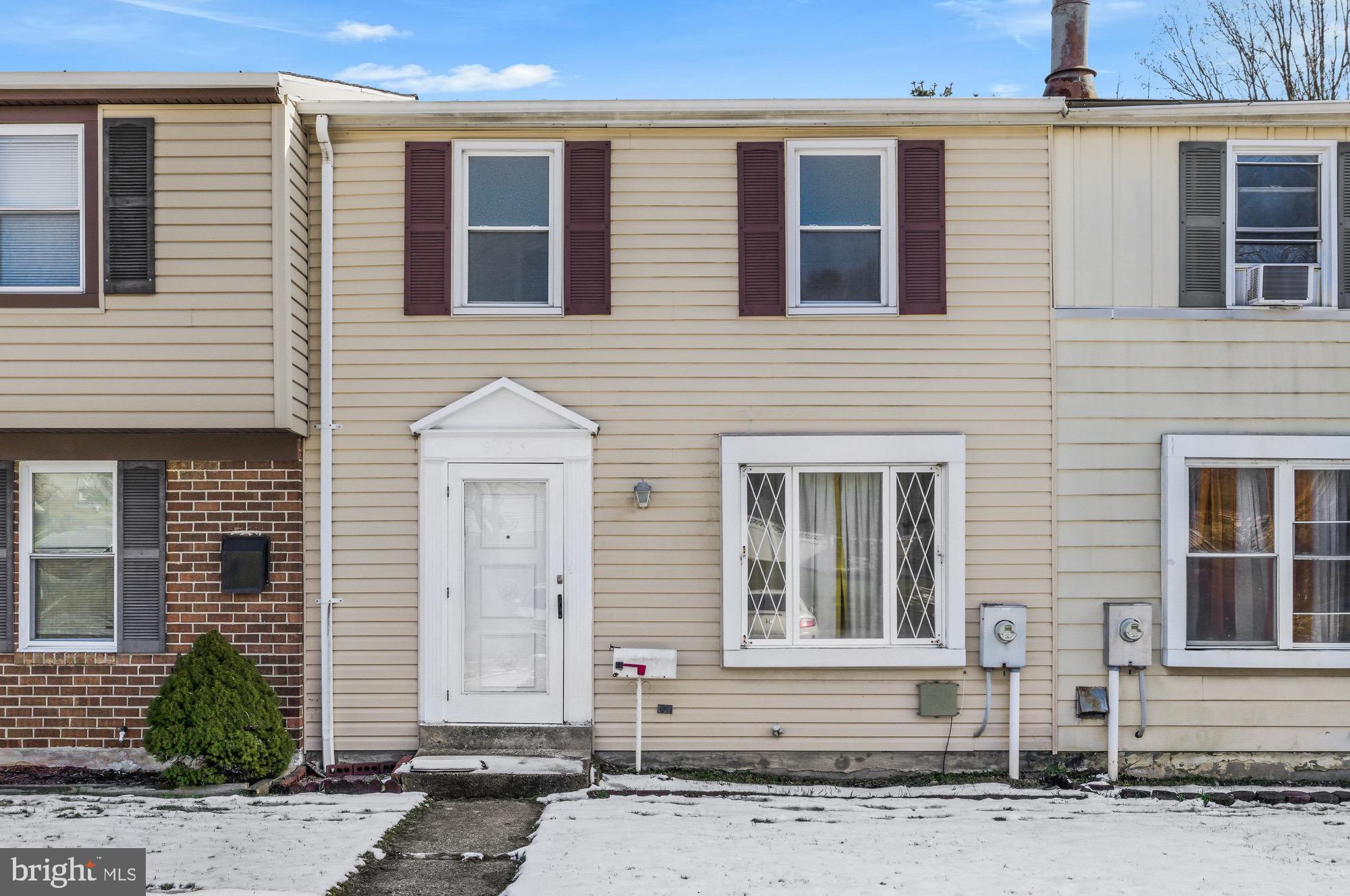 PARKVILLE - Residential Lease