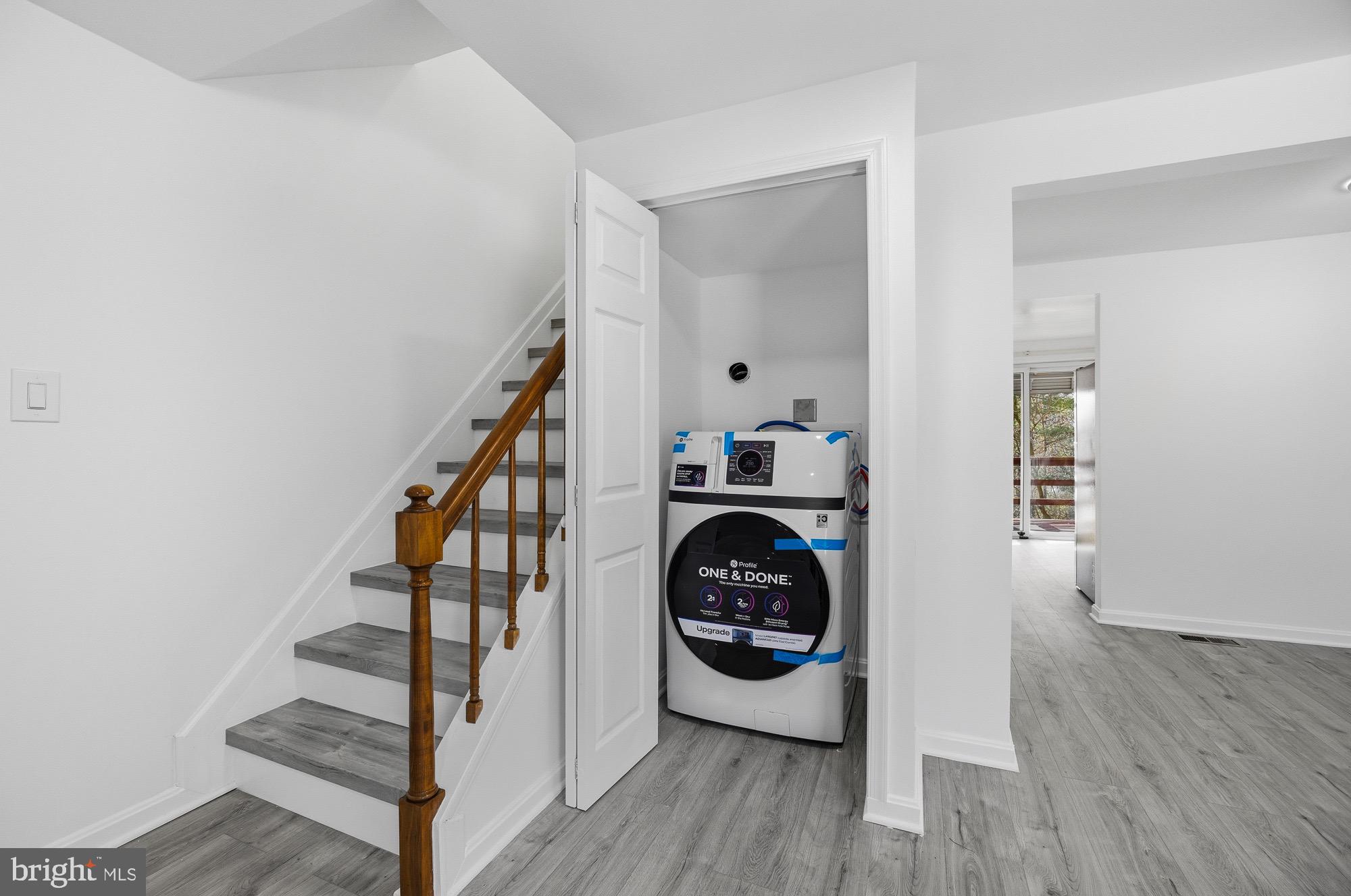 PARKVILLE - Residential Lease