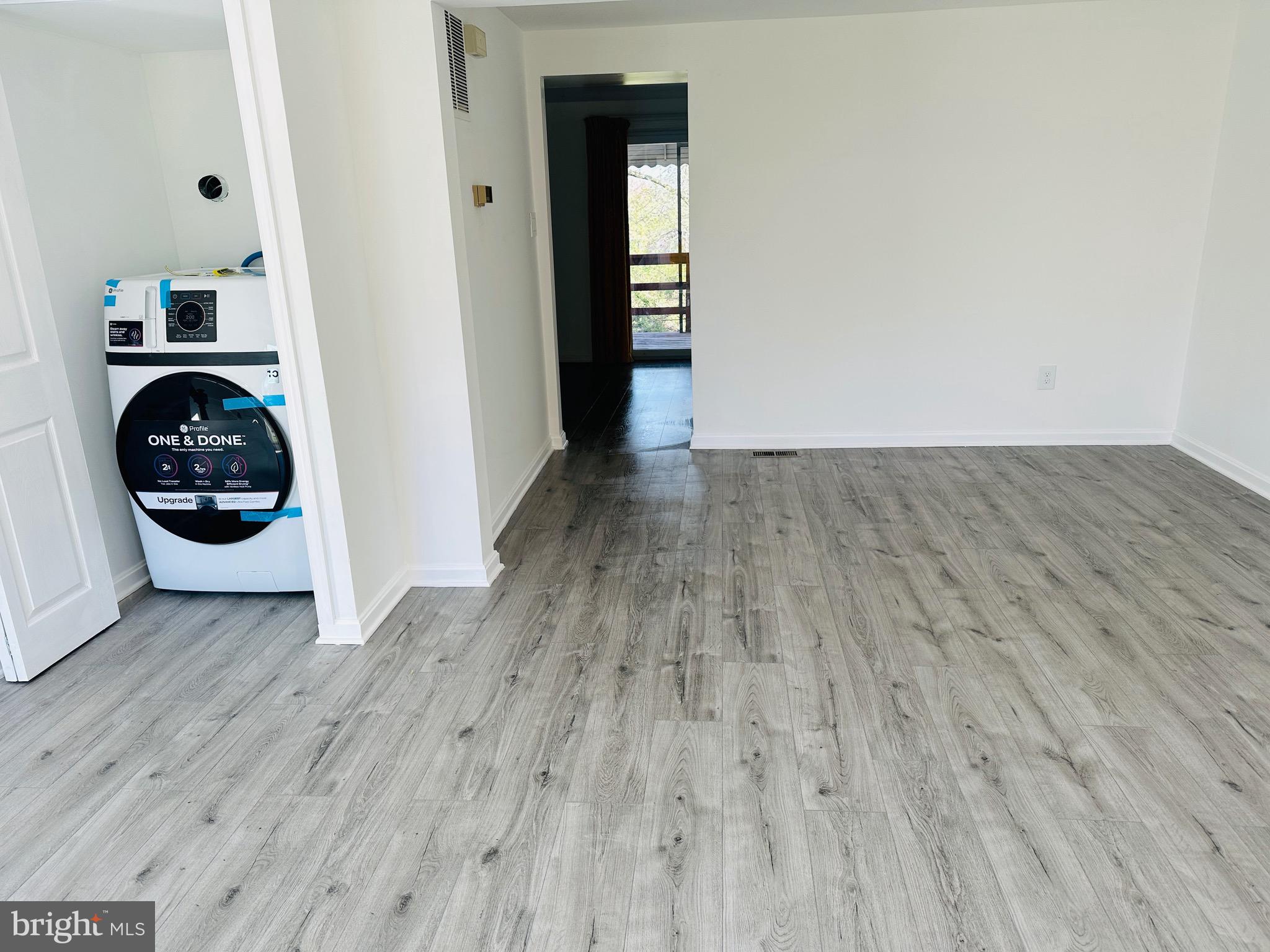 PARKVILLE - Residential Lease