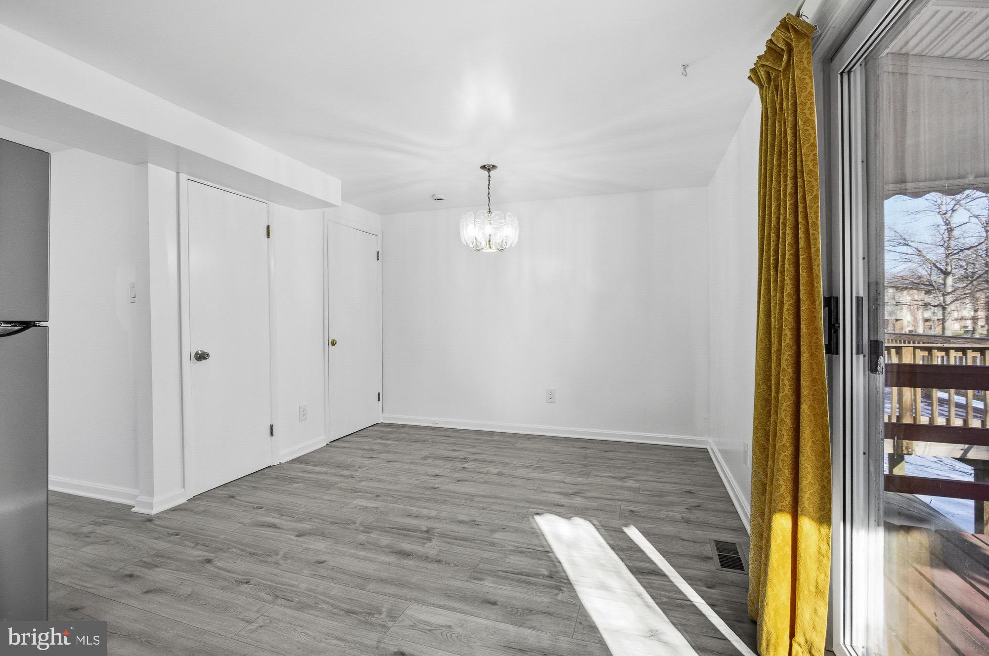 PARKVILLE - Residential Lease