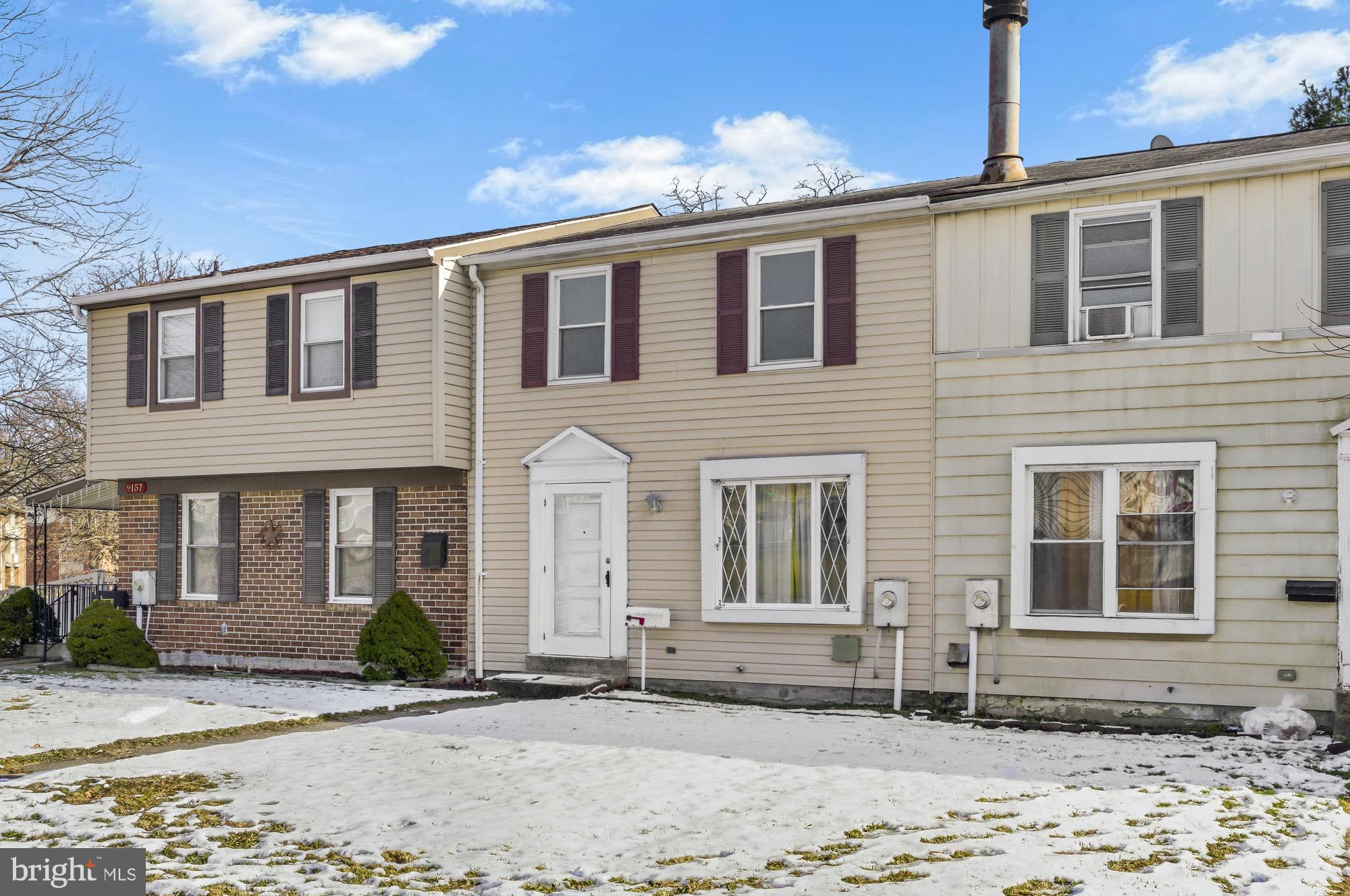 PARKVILLE - Residential Lease