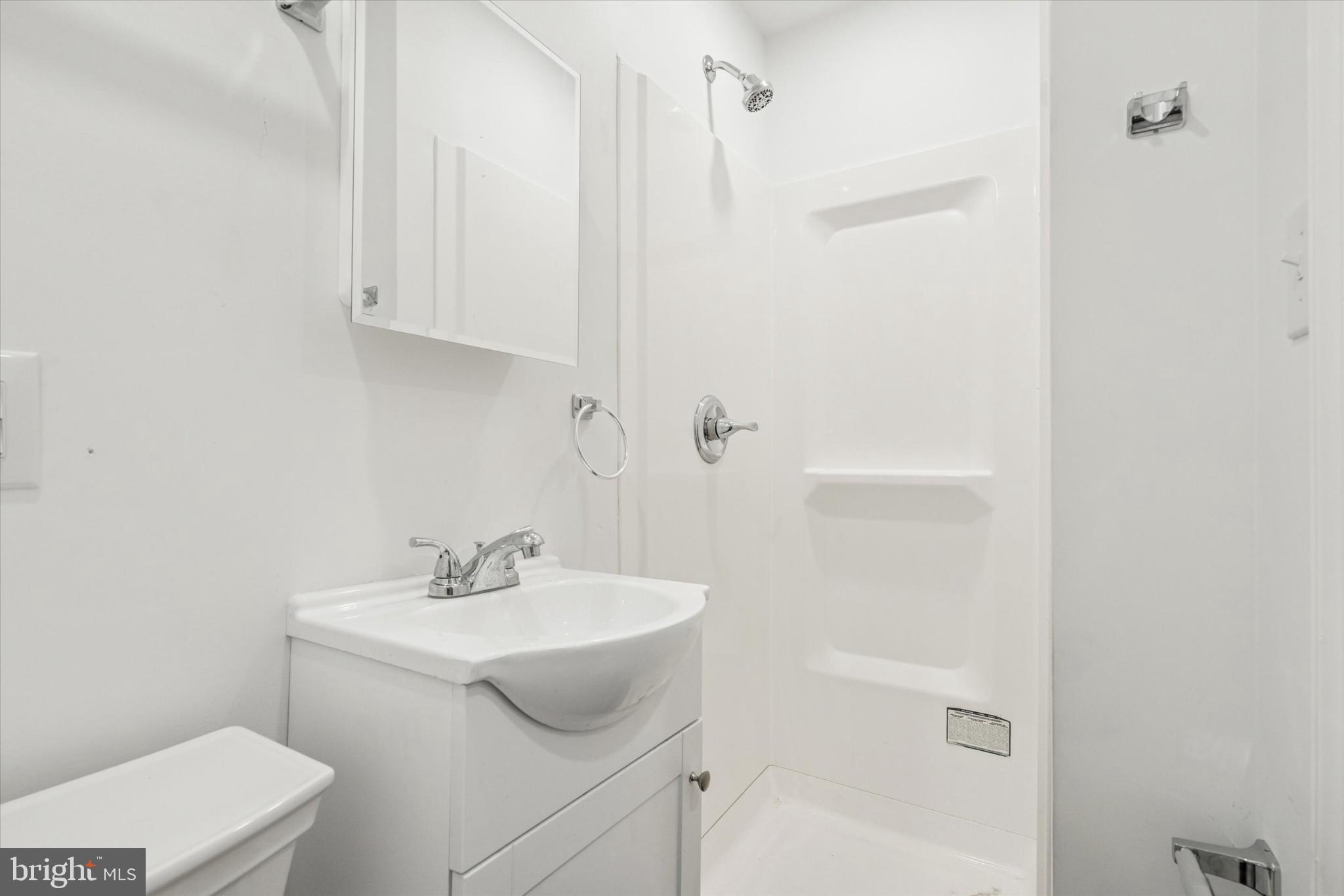 KENSINGTON - Residential