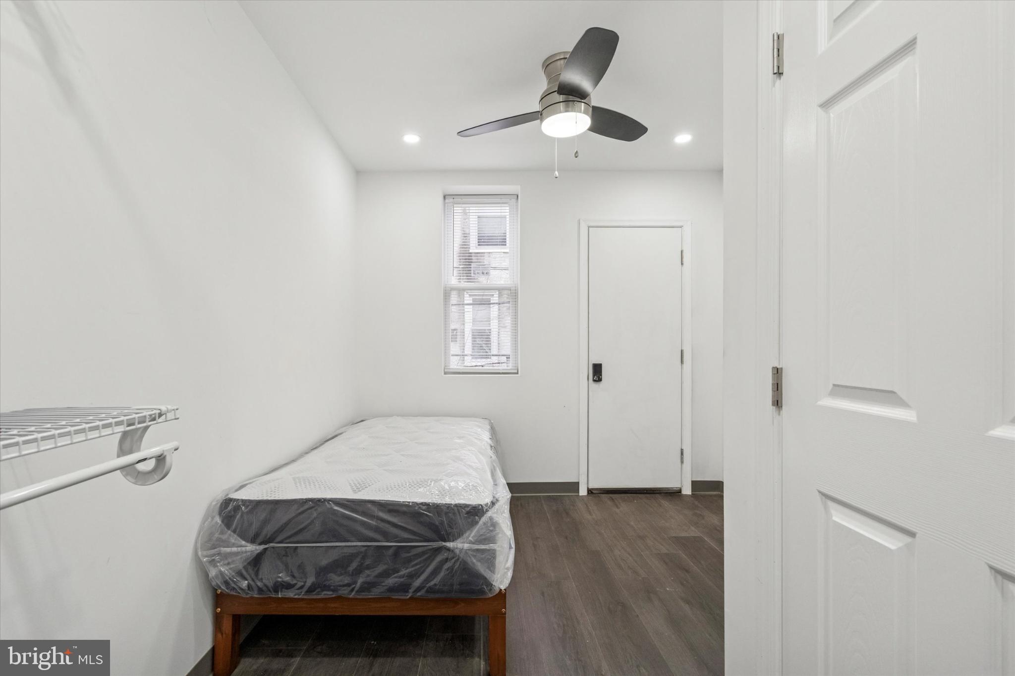 KENSINGTON - Residential