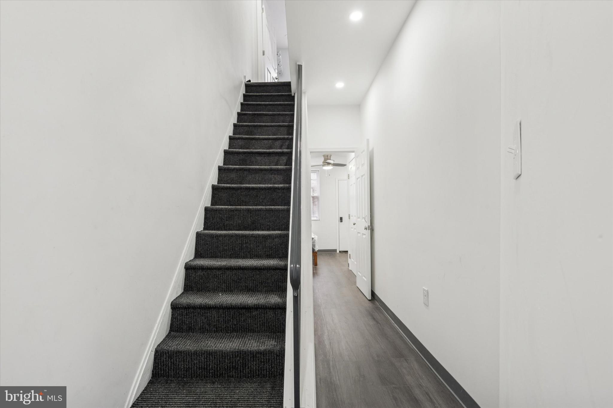 KENSINGTON - Residential