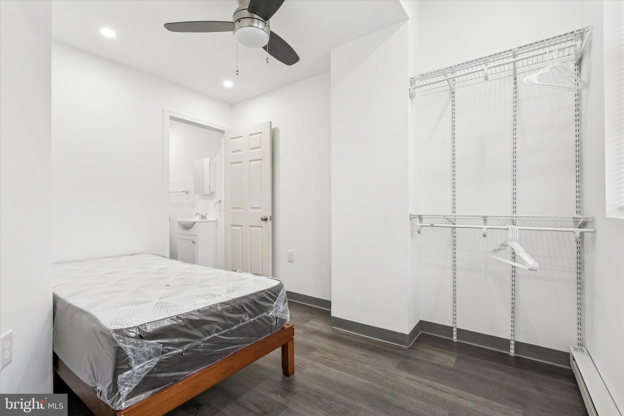 KENSINGTON - Residential