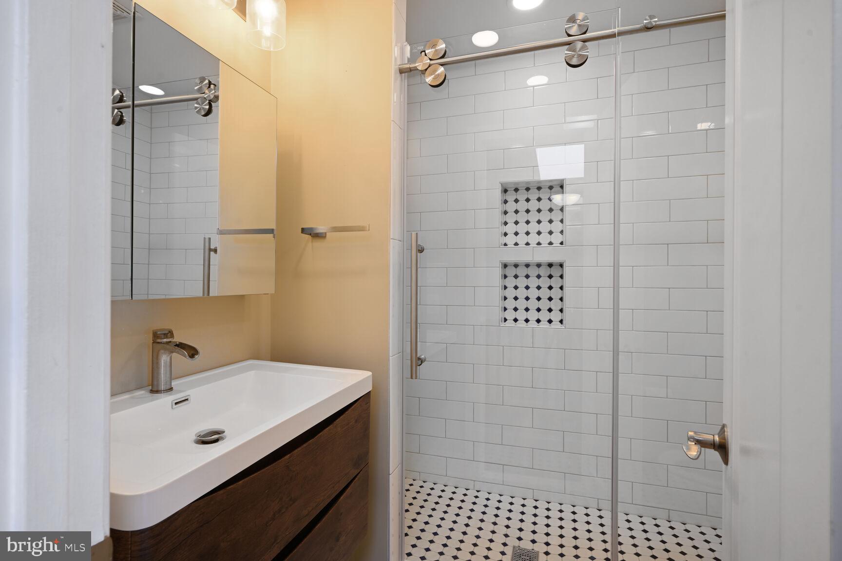 OLD CITY #1 - Residential