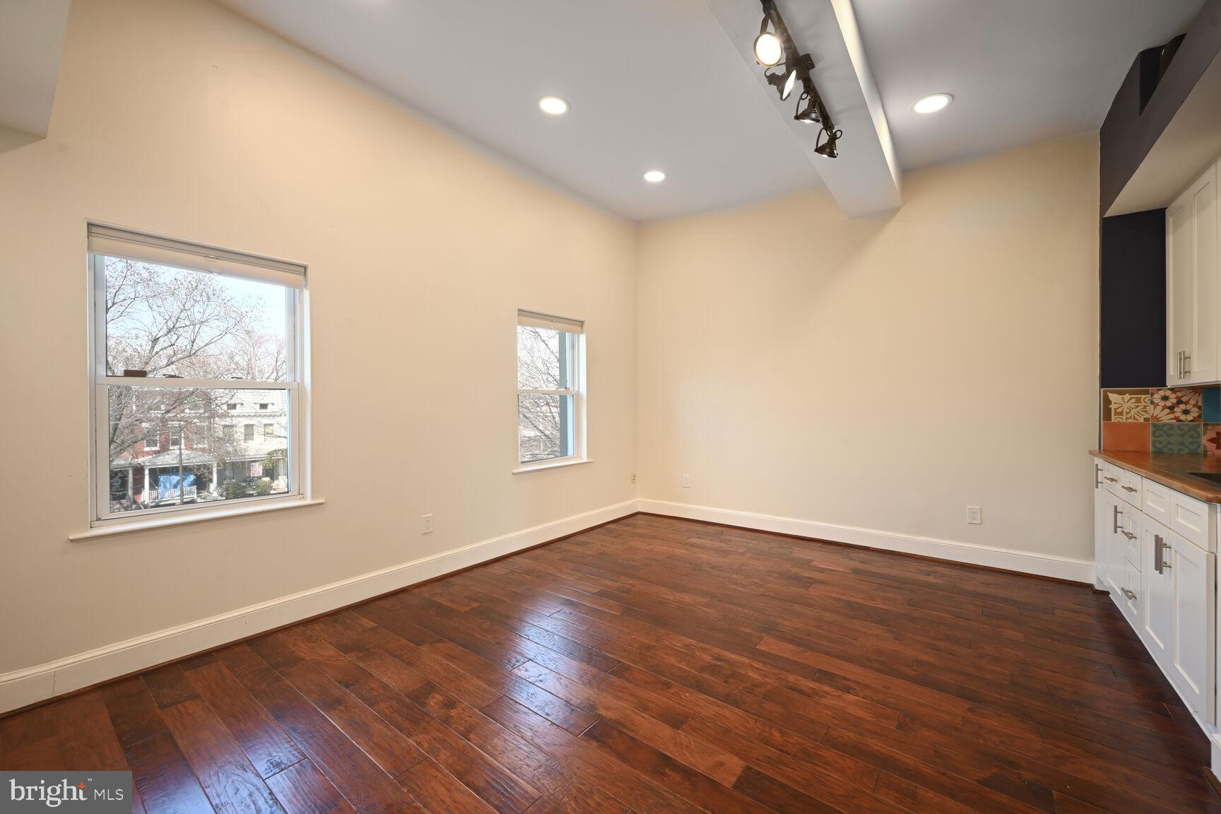 OLD CITY #1 - Residential