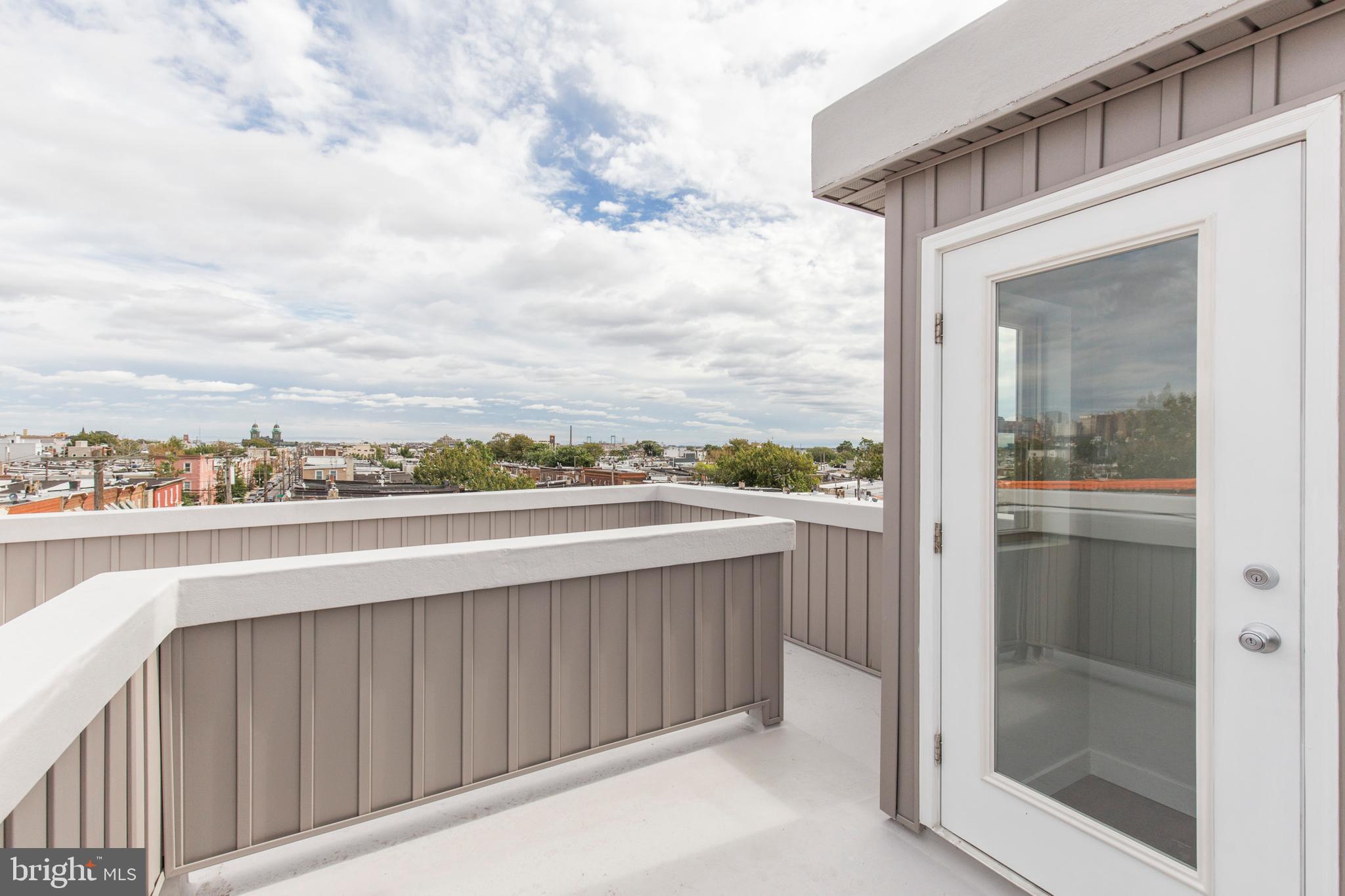 POINT BREEZE - Residential Income