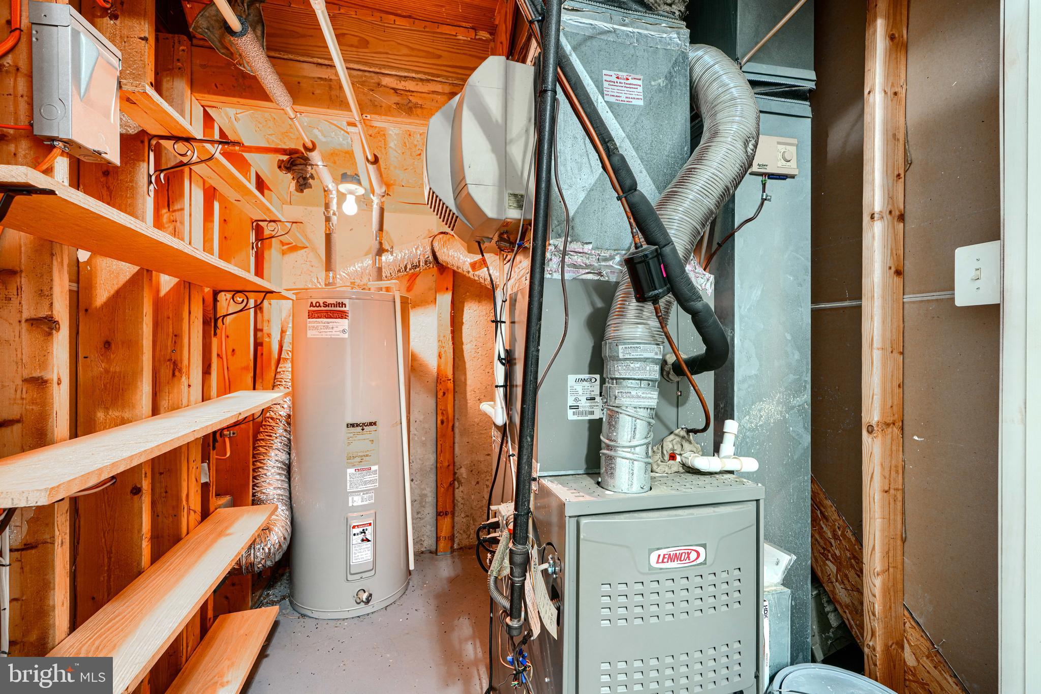 COLONY SQ 01 - Residential