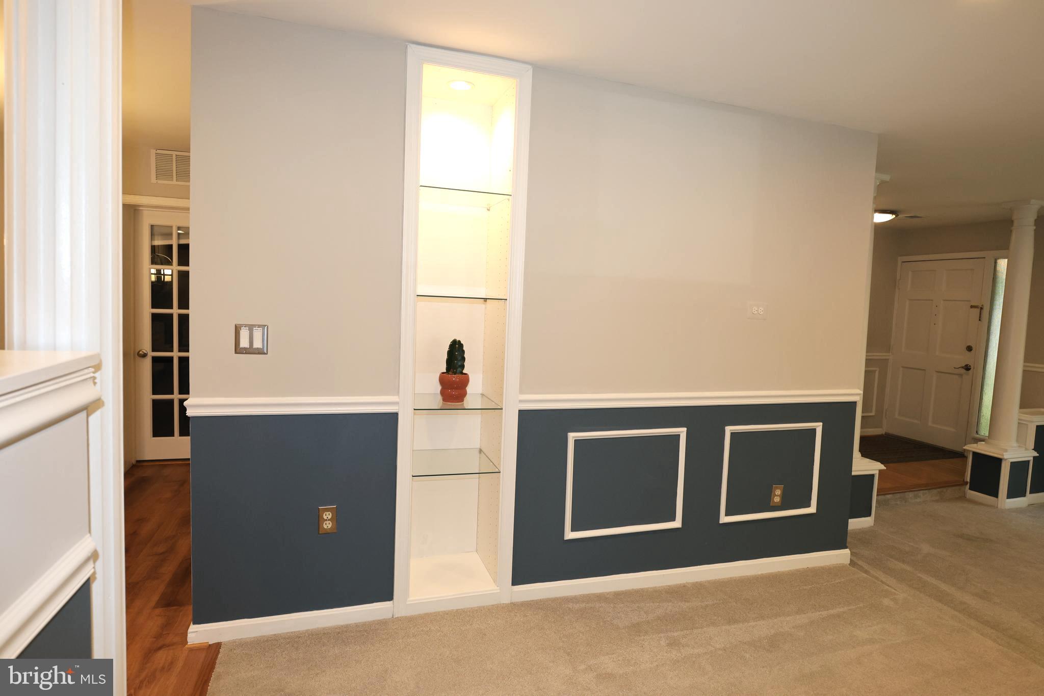 FAIRFAX PLAZA TOWNHOUSES - Residential