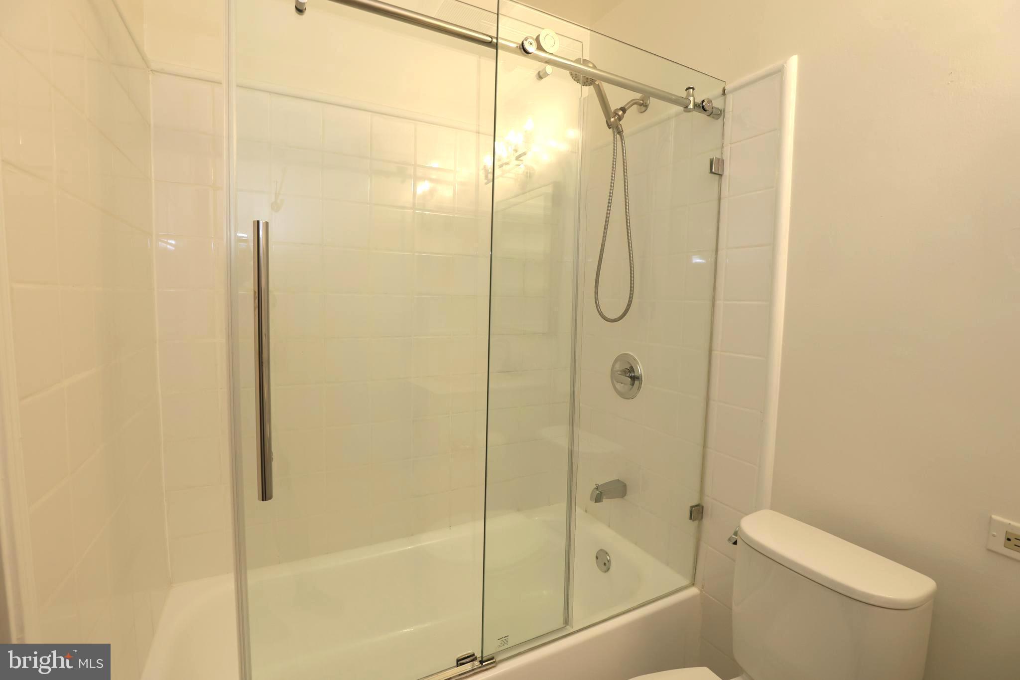 FAIRFAX PLAZA TOWNHOUSES - Residential